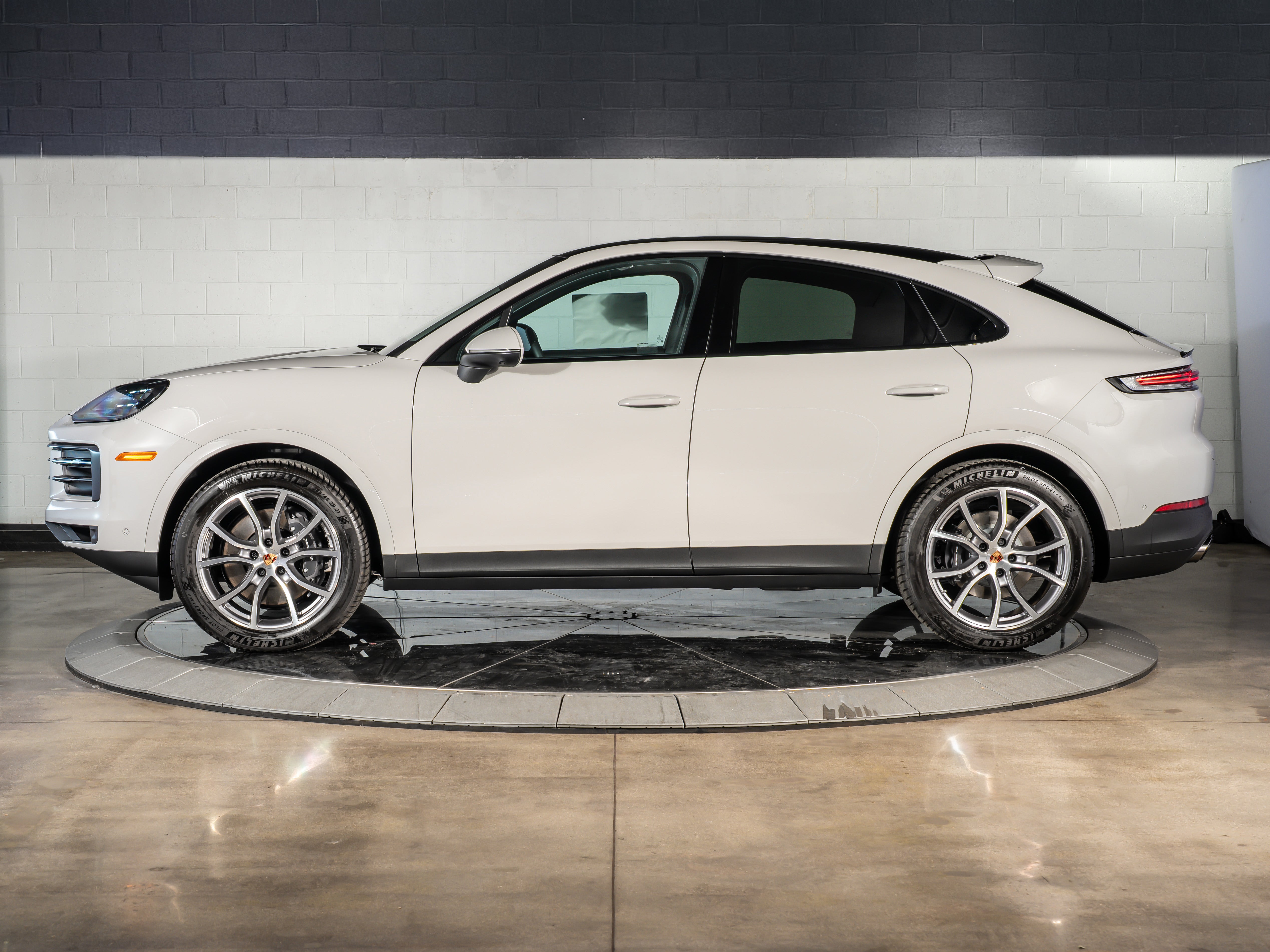 2026 Porsche Cayenne Coupe Base