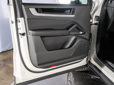 2026 Porsche Cayenne Coupe Base