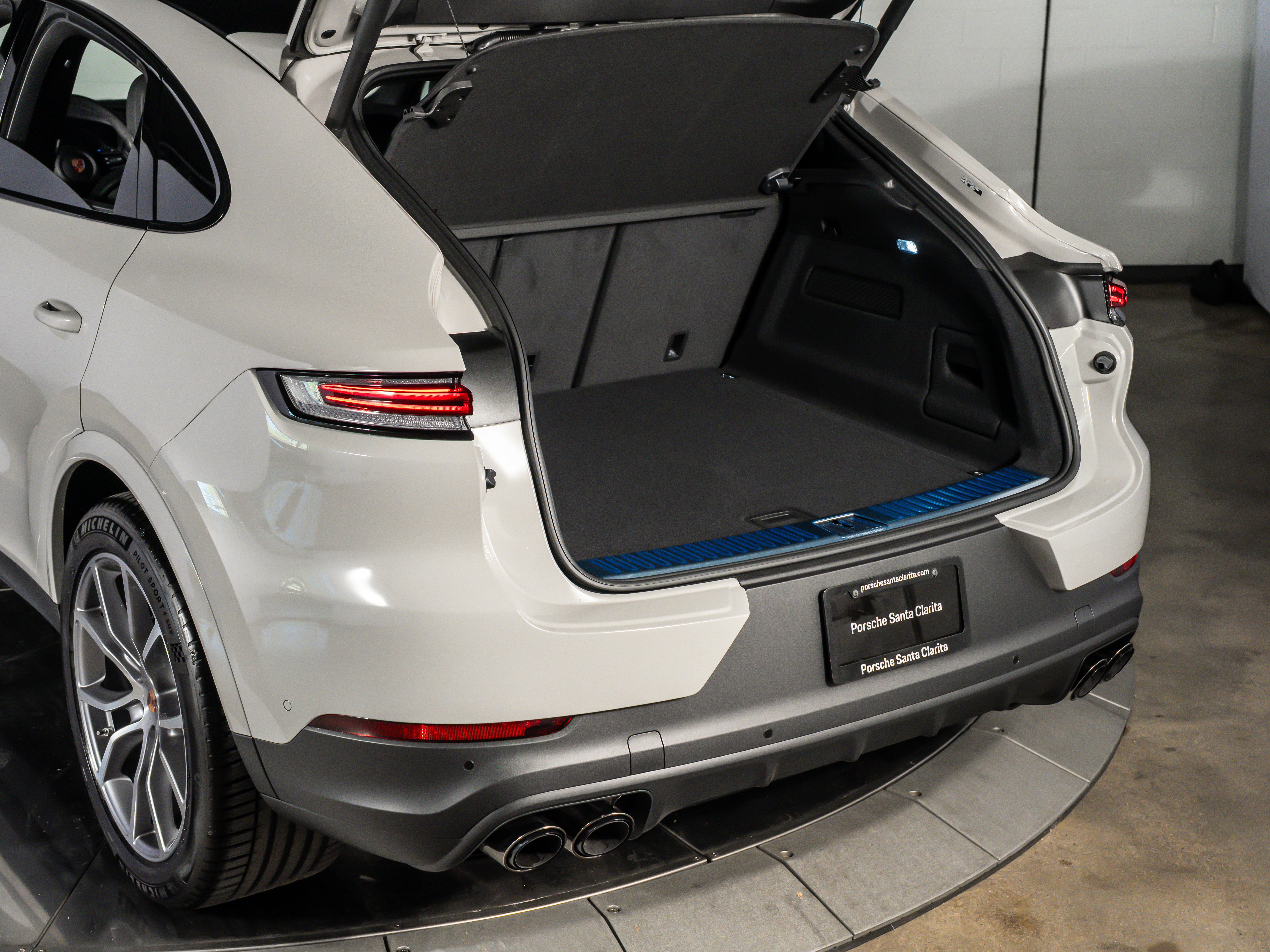 2026 Porsche Cayenne Coupe Base