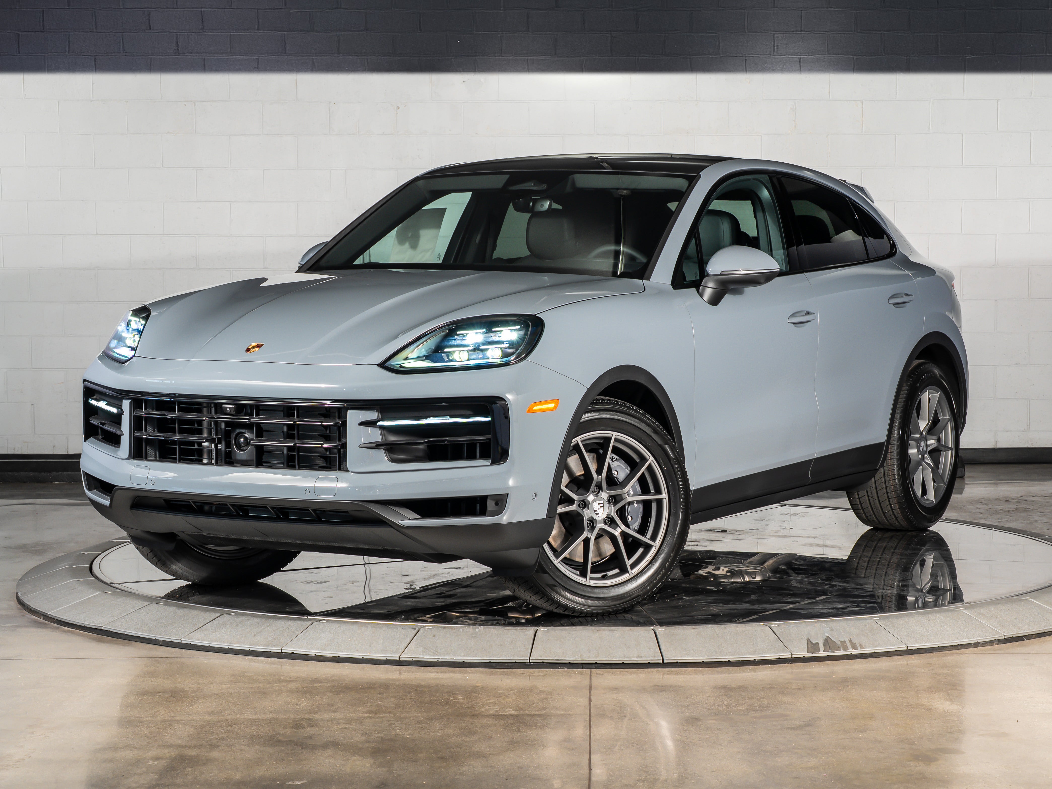 2026 Porsche Cayenne Coupe Base