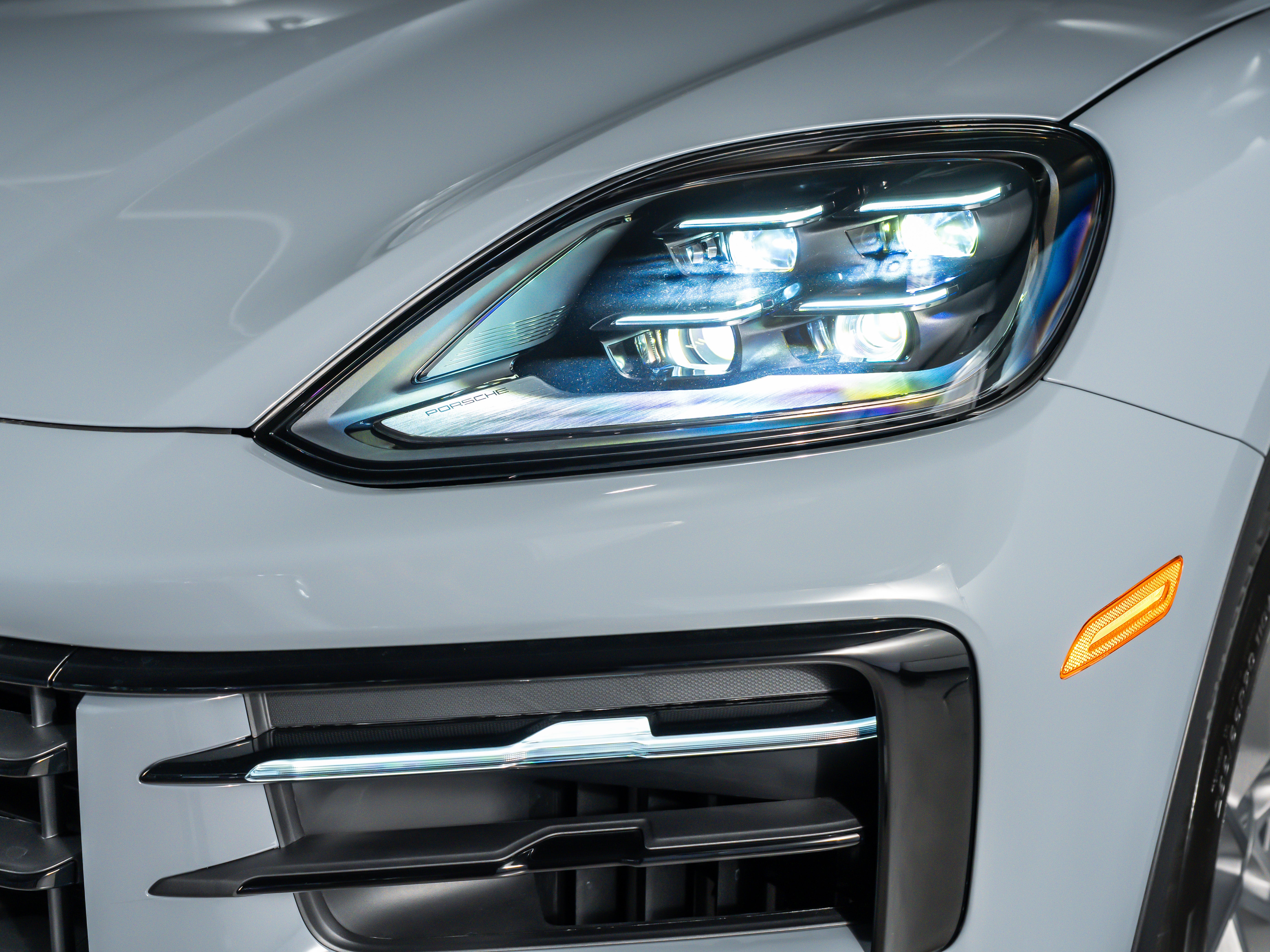2026 Porsche Cayenne Coupe Base