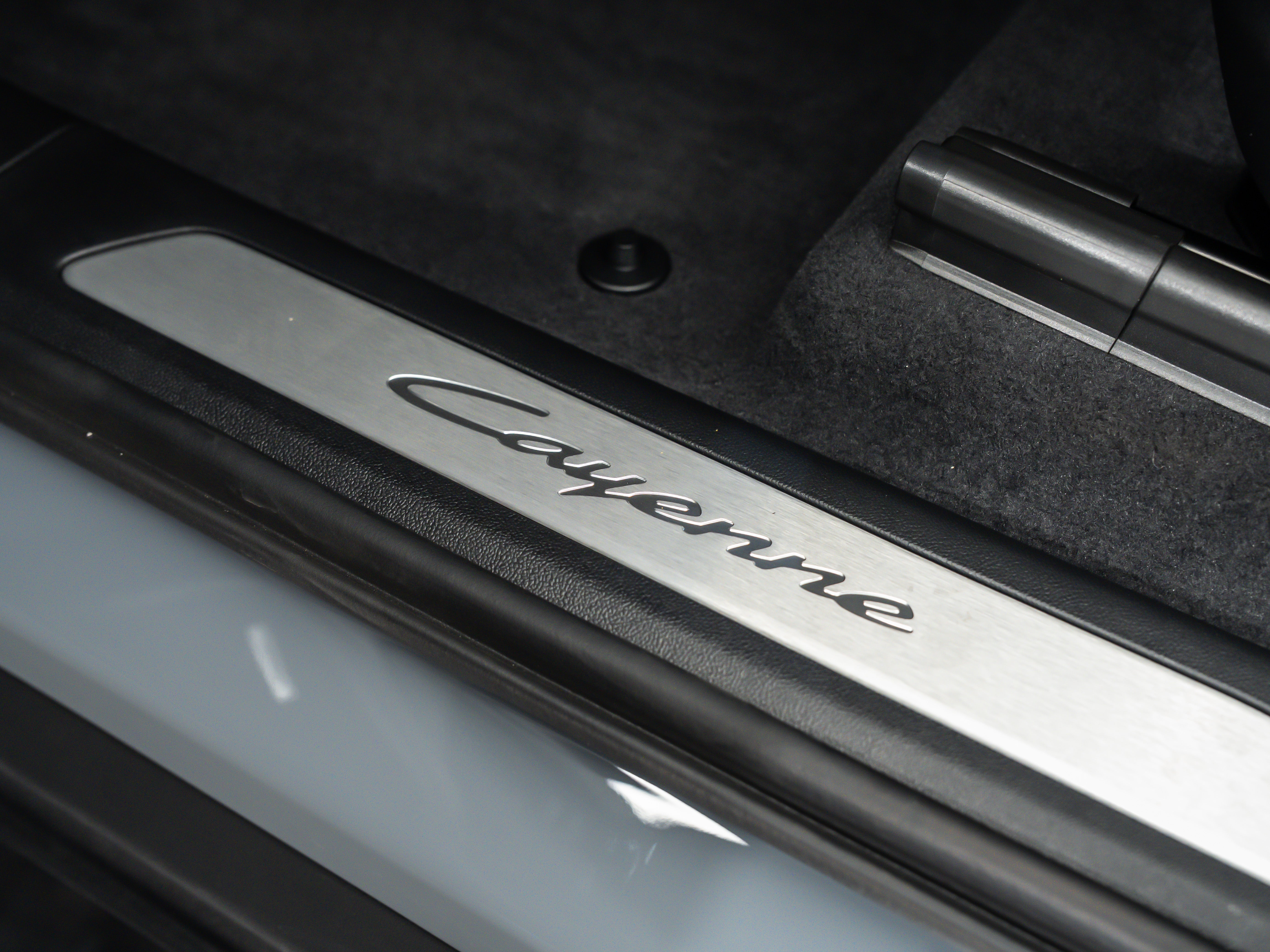 2026 Porsche Cayenne Coupe Base