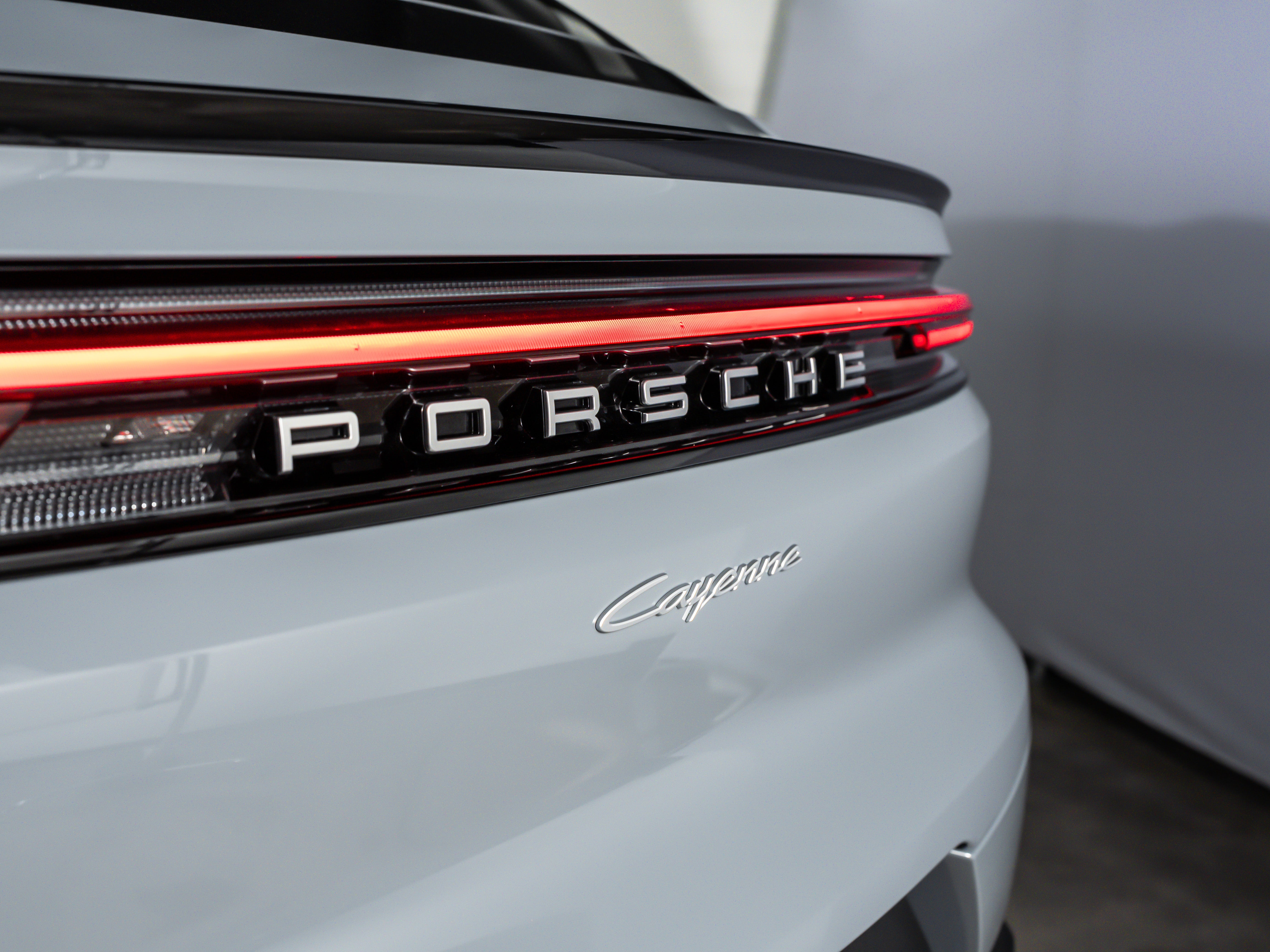 2026 Porsche Cayenne Coupe Base