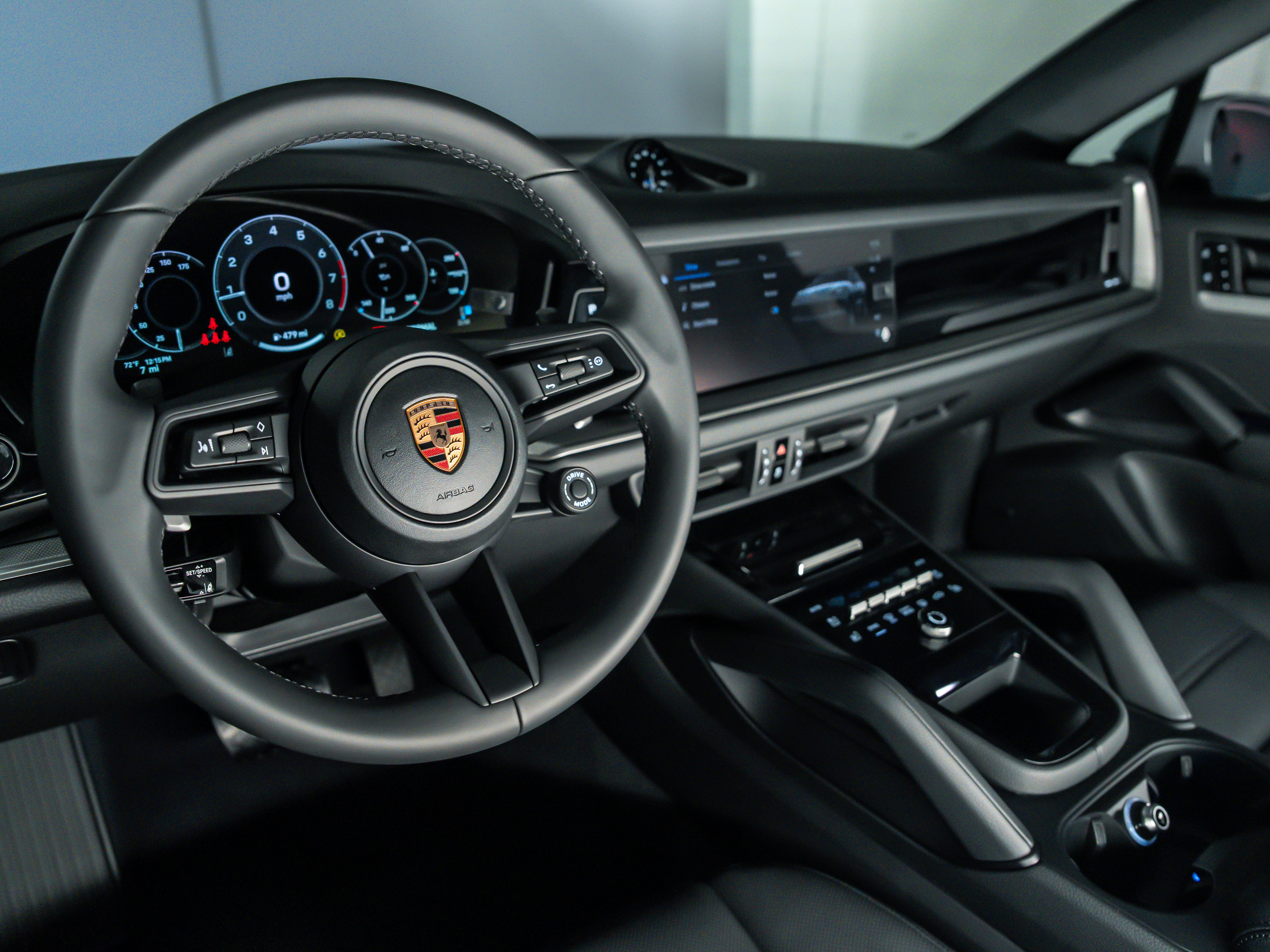2026 Porsche Cayenne Coupe Base