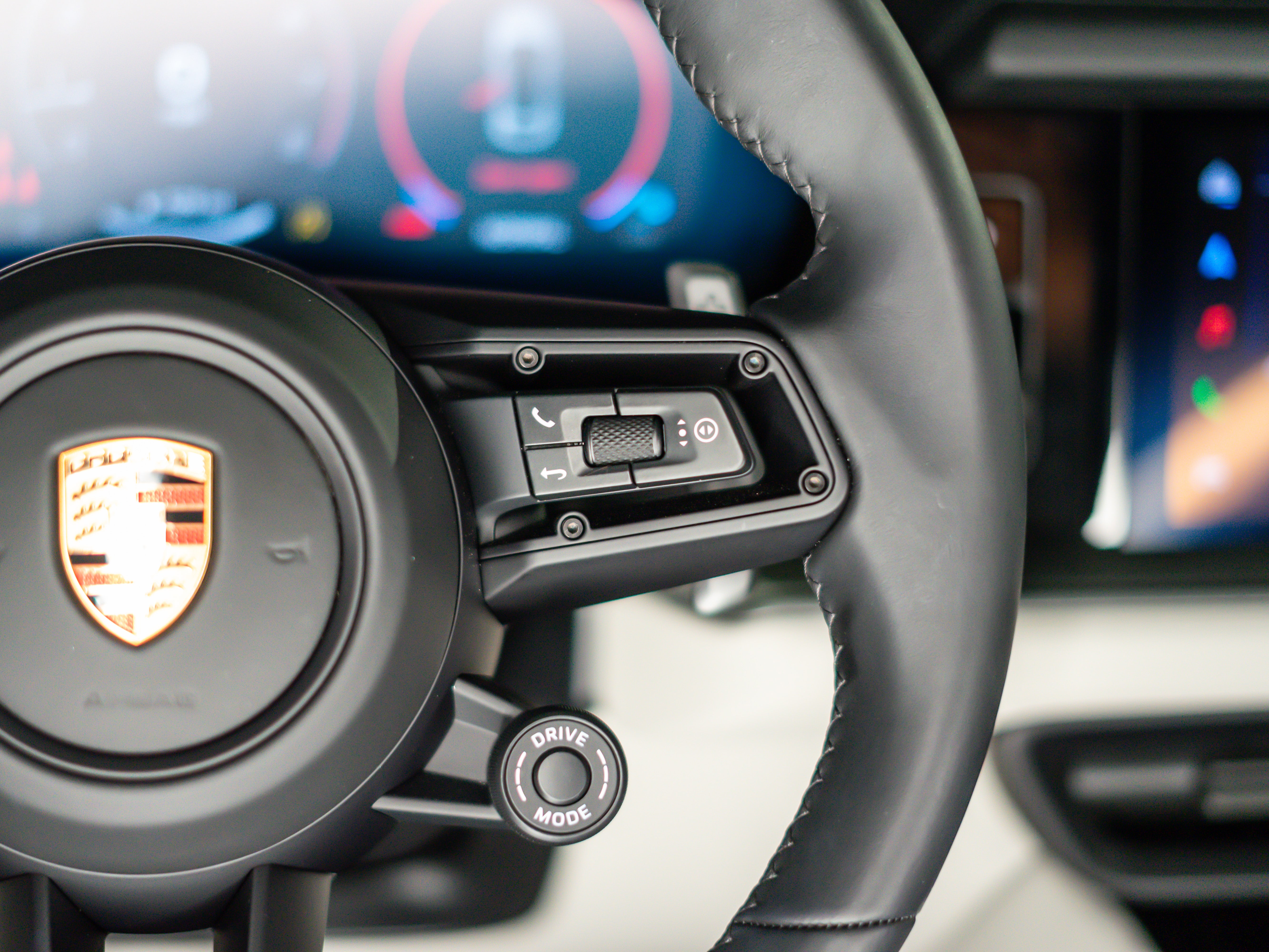 2026 Porsche Cayenne Coupe Base