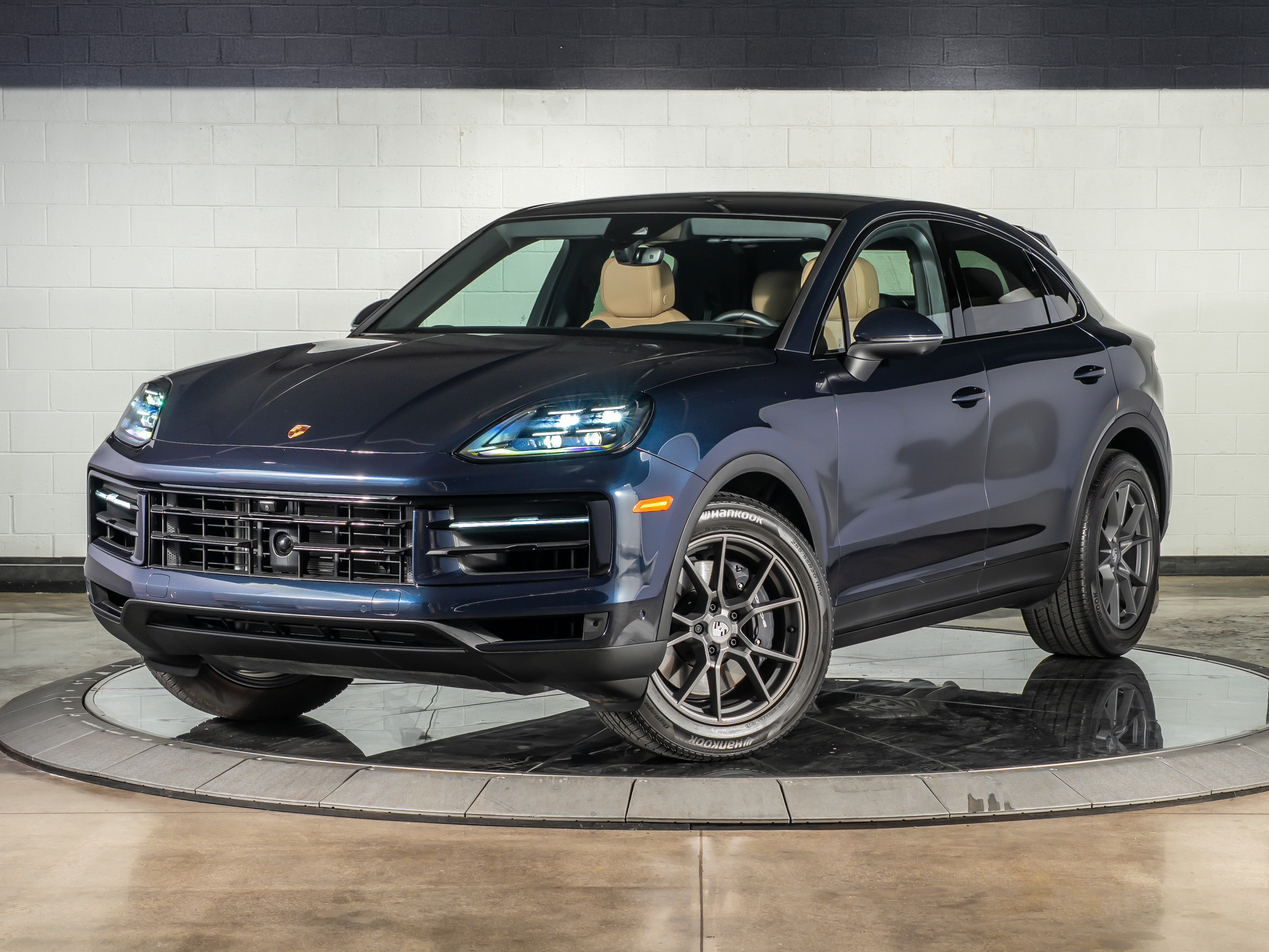 2026 Porsche Cayenne Coupe Base