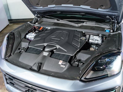 2026 Porsche Cayenne Coupe Coupe AWD