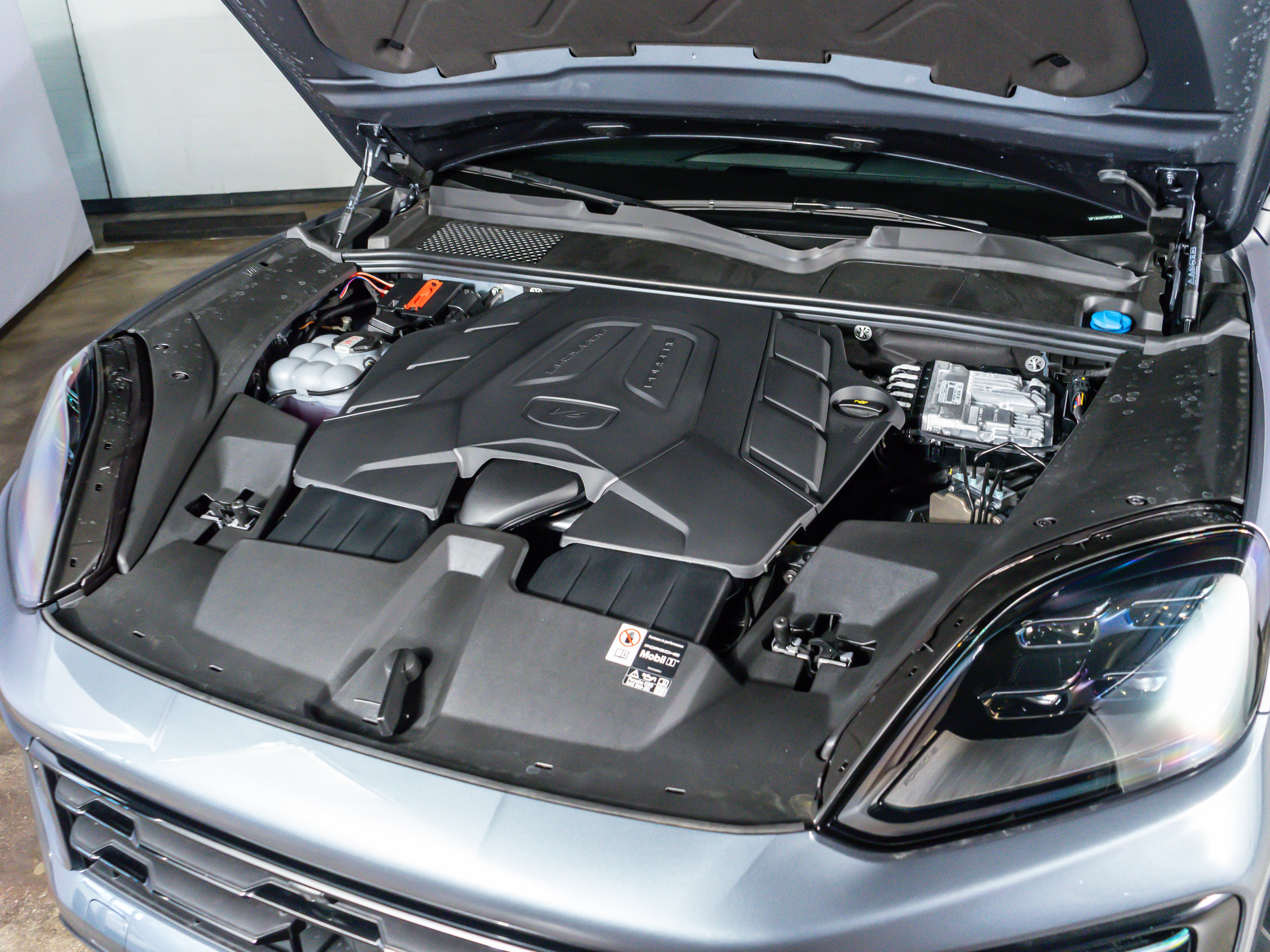 2026 Porsche Cayenne Coupe Coupe AWD