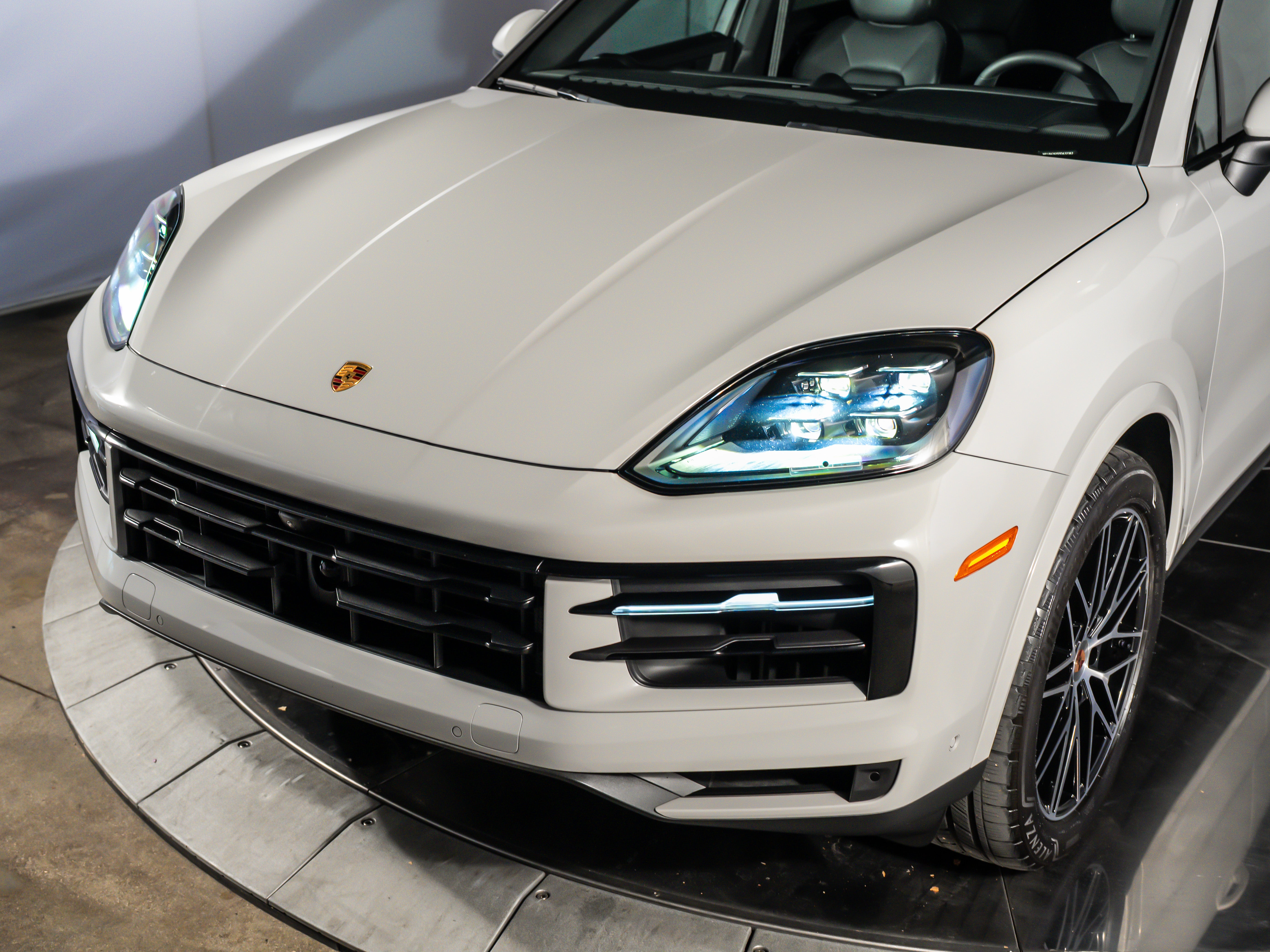 2025 Porsche Cayenne Coupe Coupe