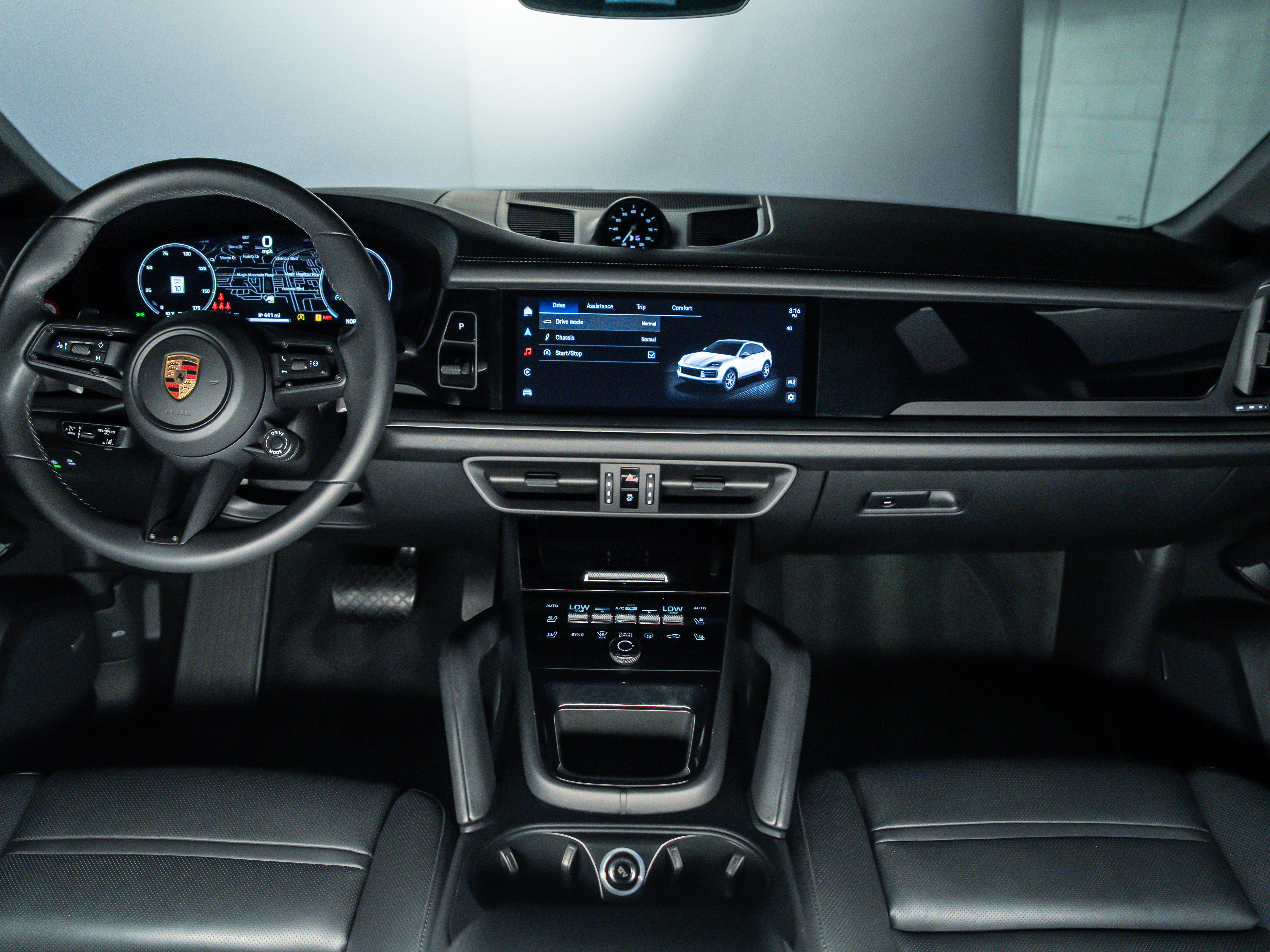 2025 Porsche Cayenne Coupe Coupe