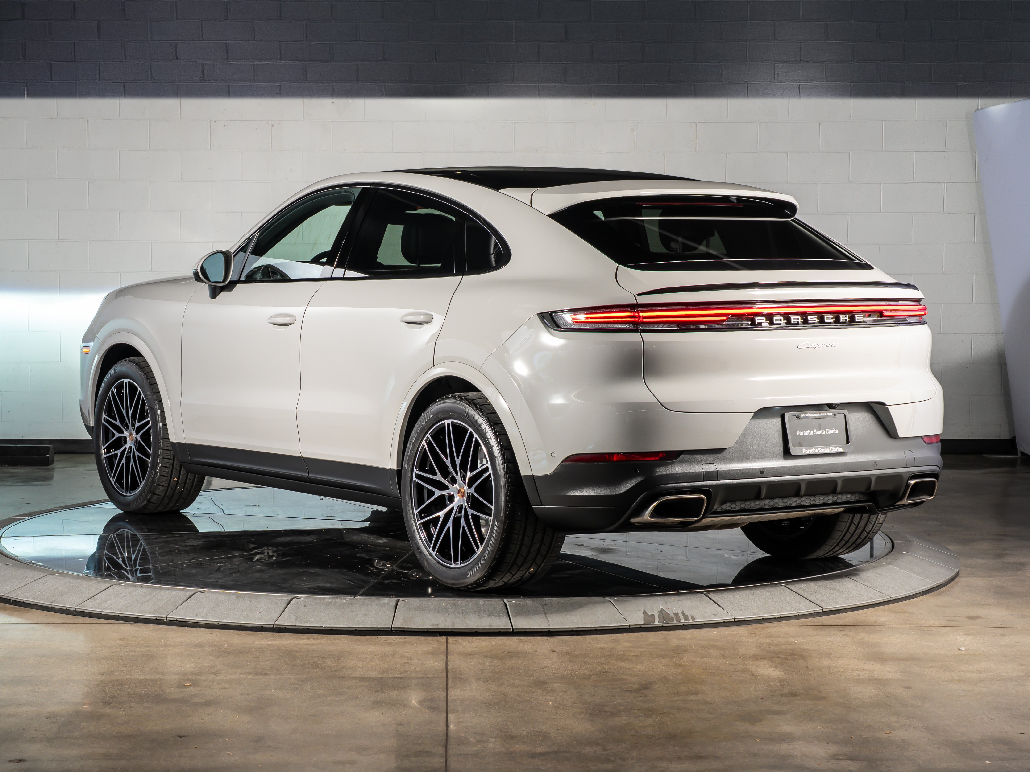 2025 Porsche Cayenne Coupe Coupe