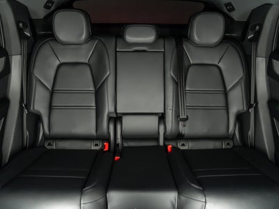 2025 Porsche Cayenne Coupe Coupe