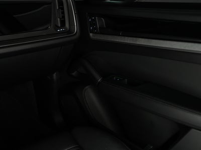 2025 Porsche Cayenne Coupe Coupe