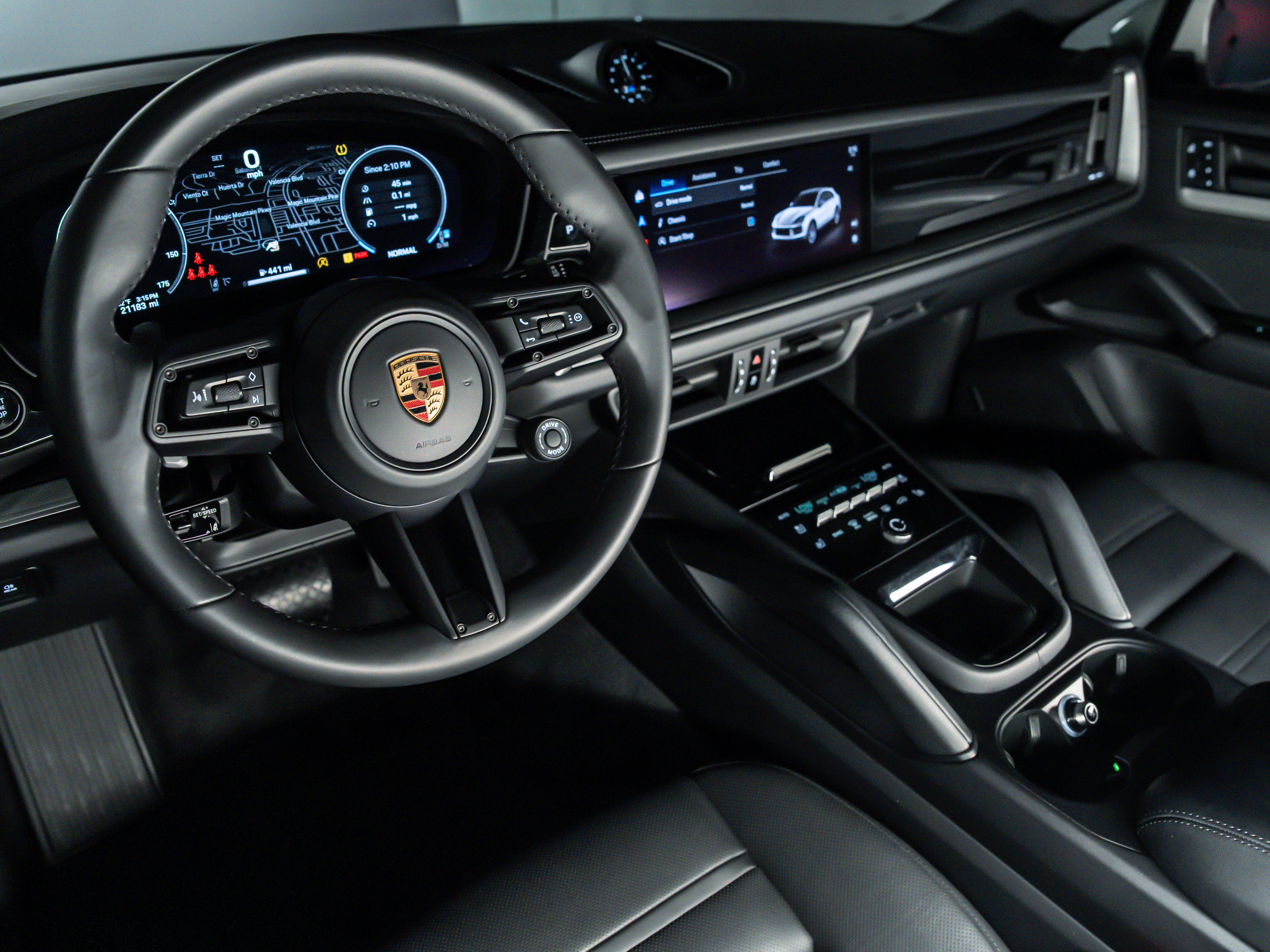2025 Porsche Cayenne Coupe Coupe