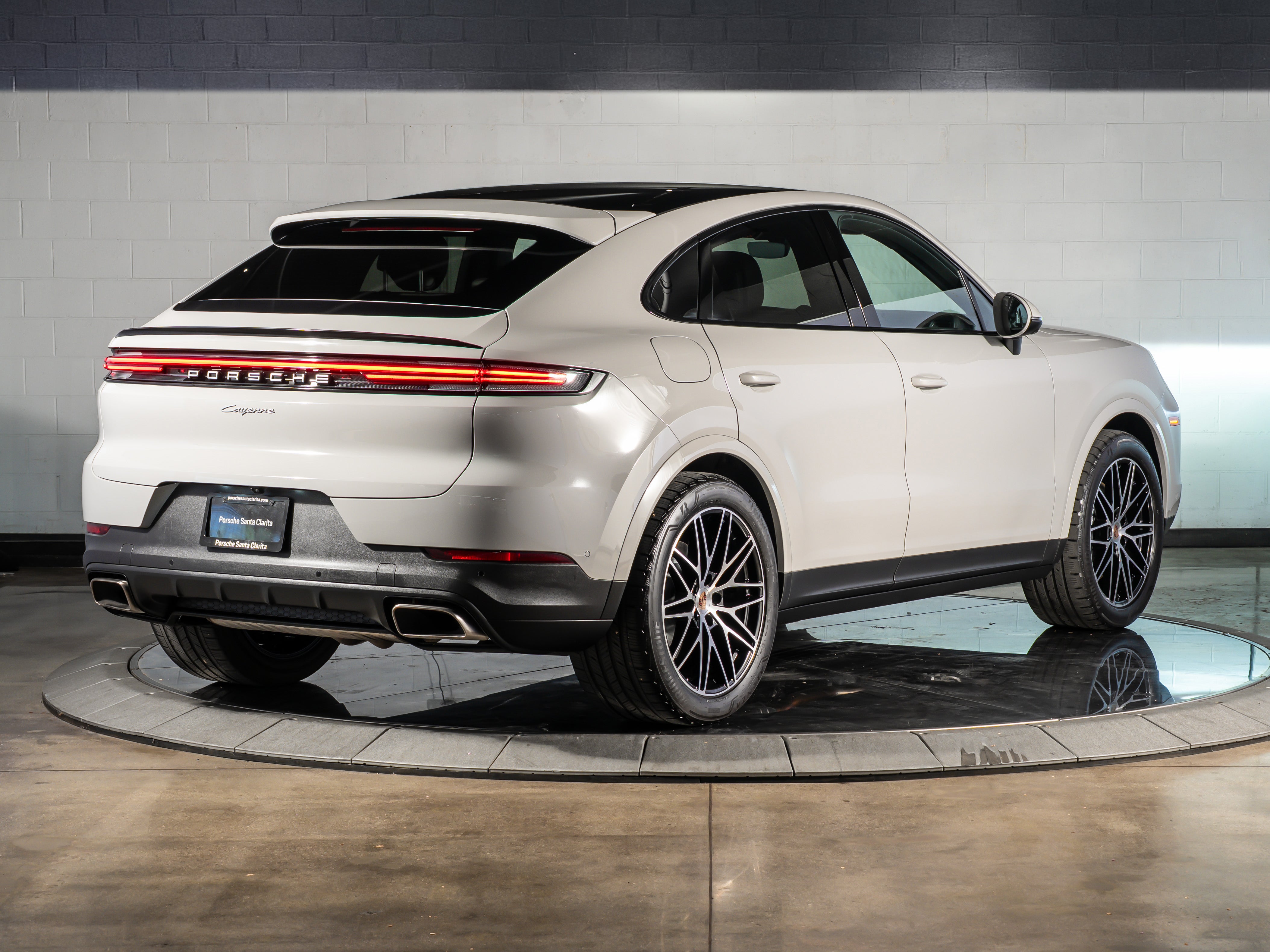 2025 Porsche Cayenne Coupe Coupe