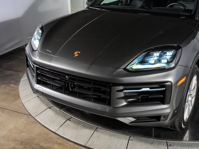 2025 Porsche Cayenne Coupe Base