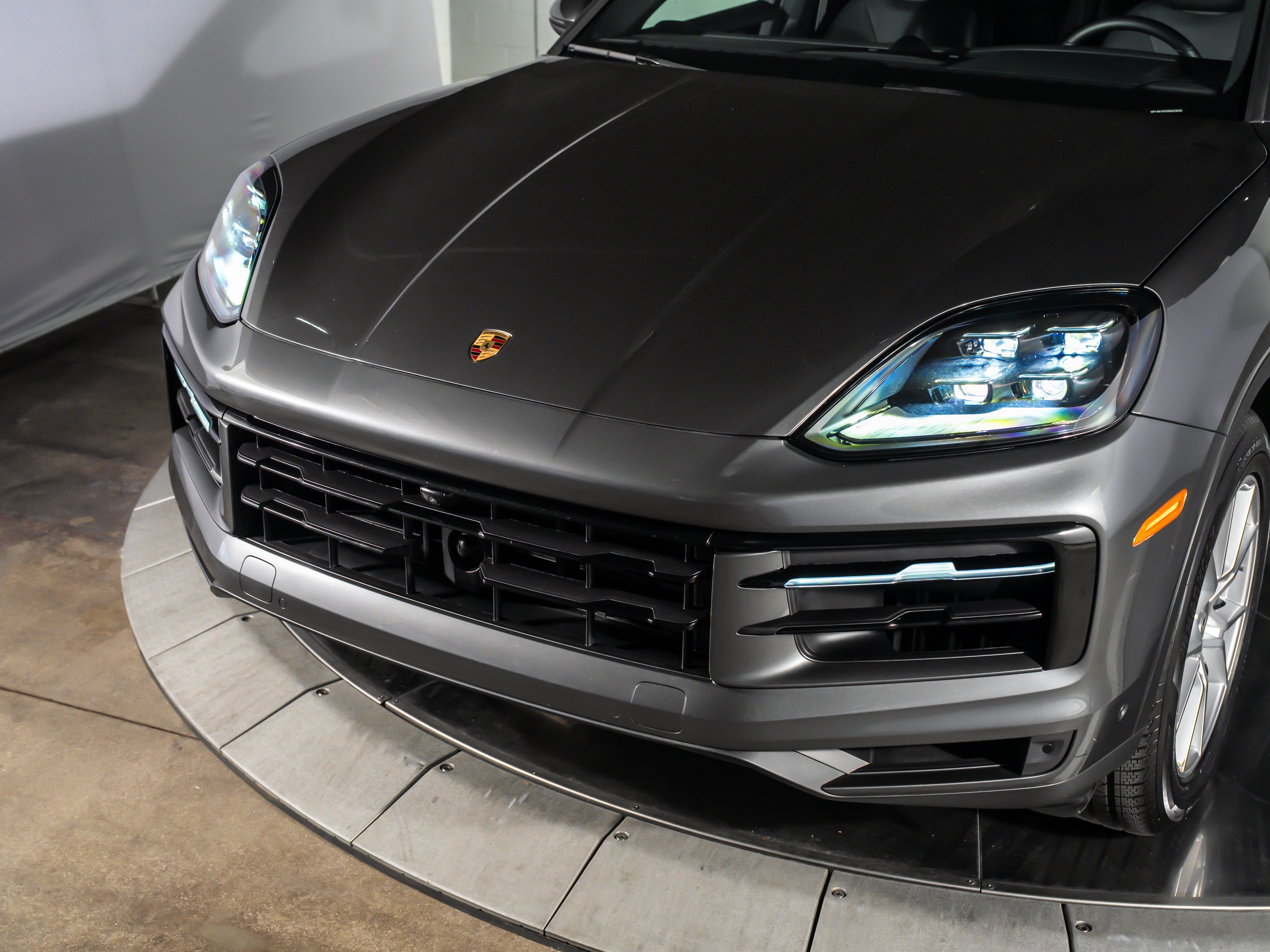 2025 Porsche Cayenne Coupe Base