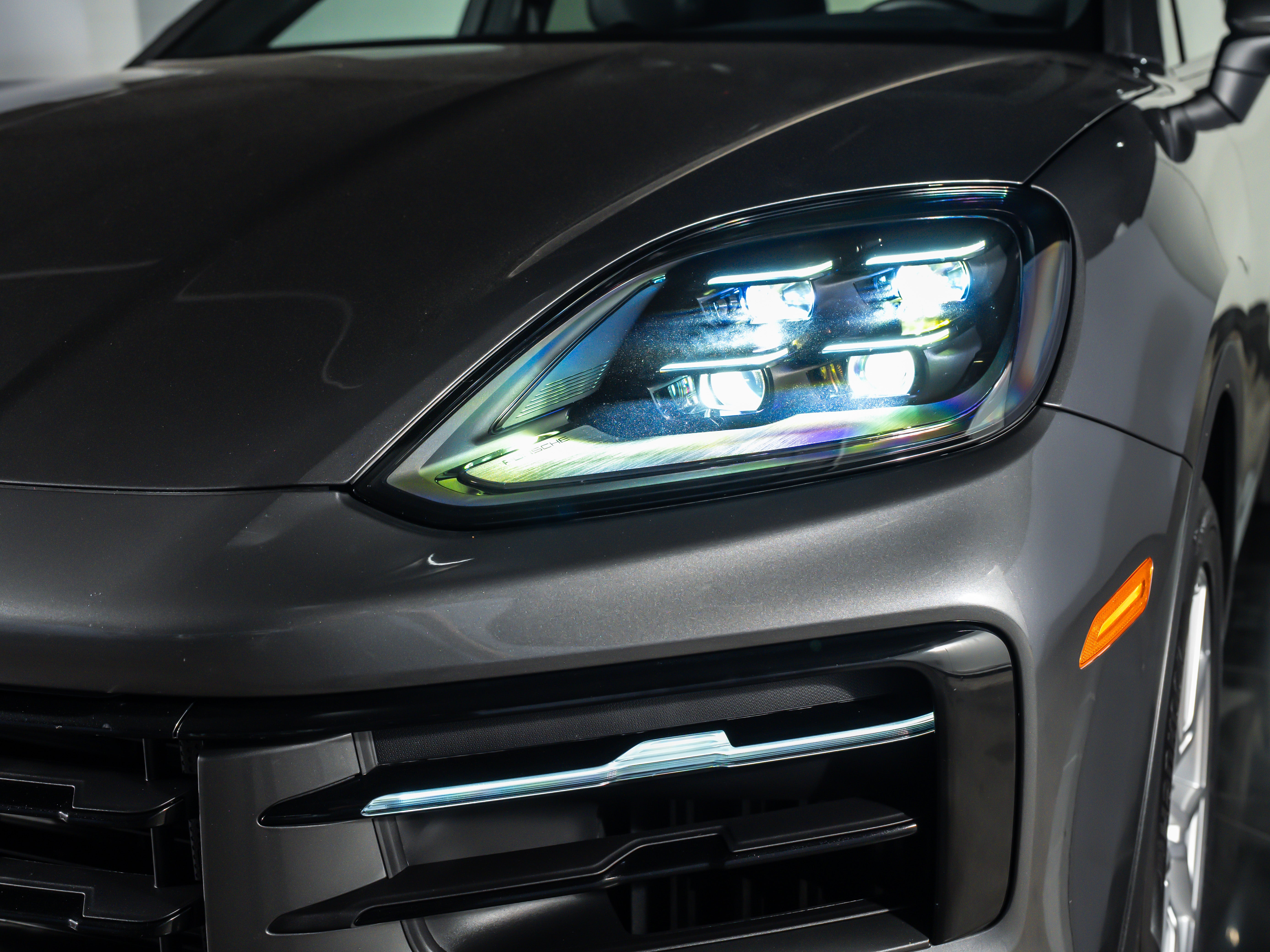 2025 Porsche Cayenne Coupe Base