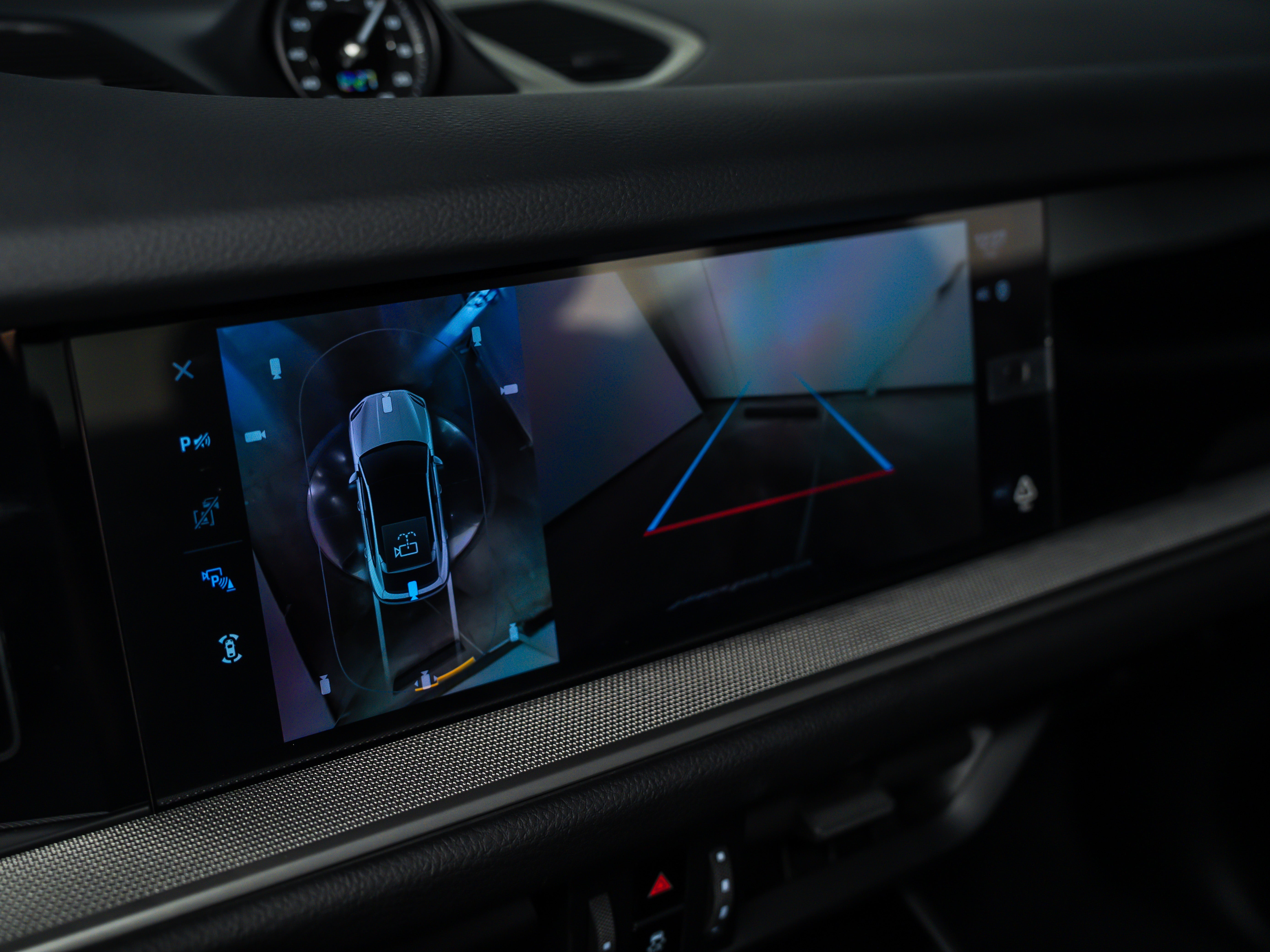 2025 Porsche Cayenne Coupe Base