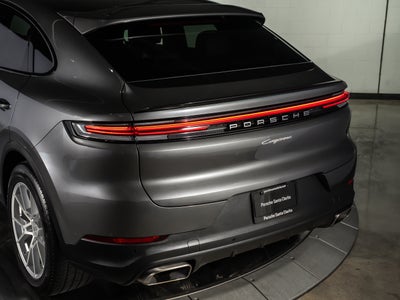 2025 Porsche Cayenne Coupe Base