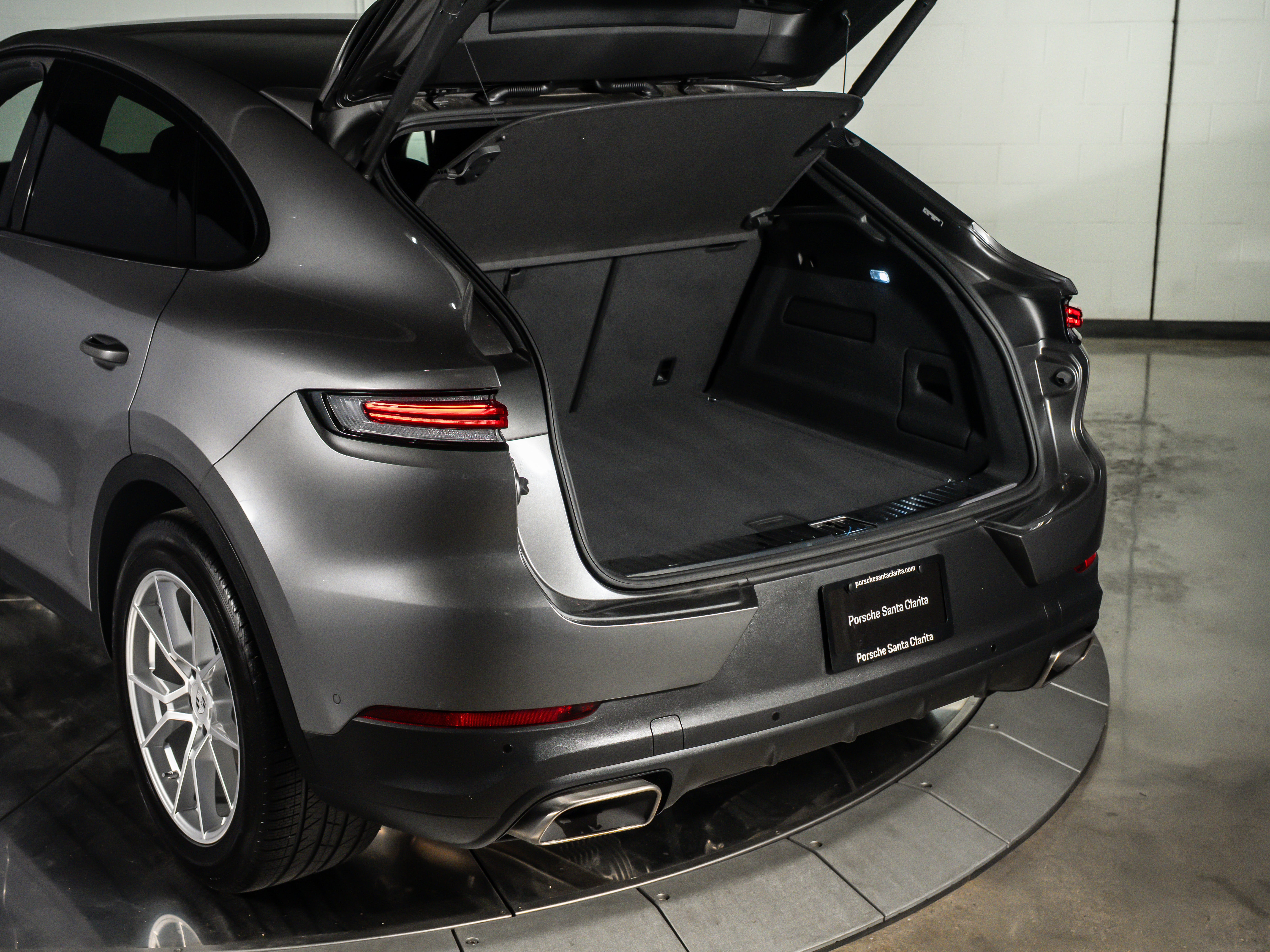 2025 Porsche Cayenne Coupe Base