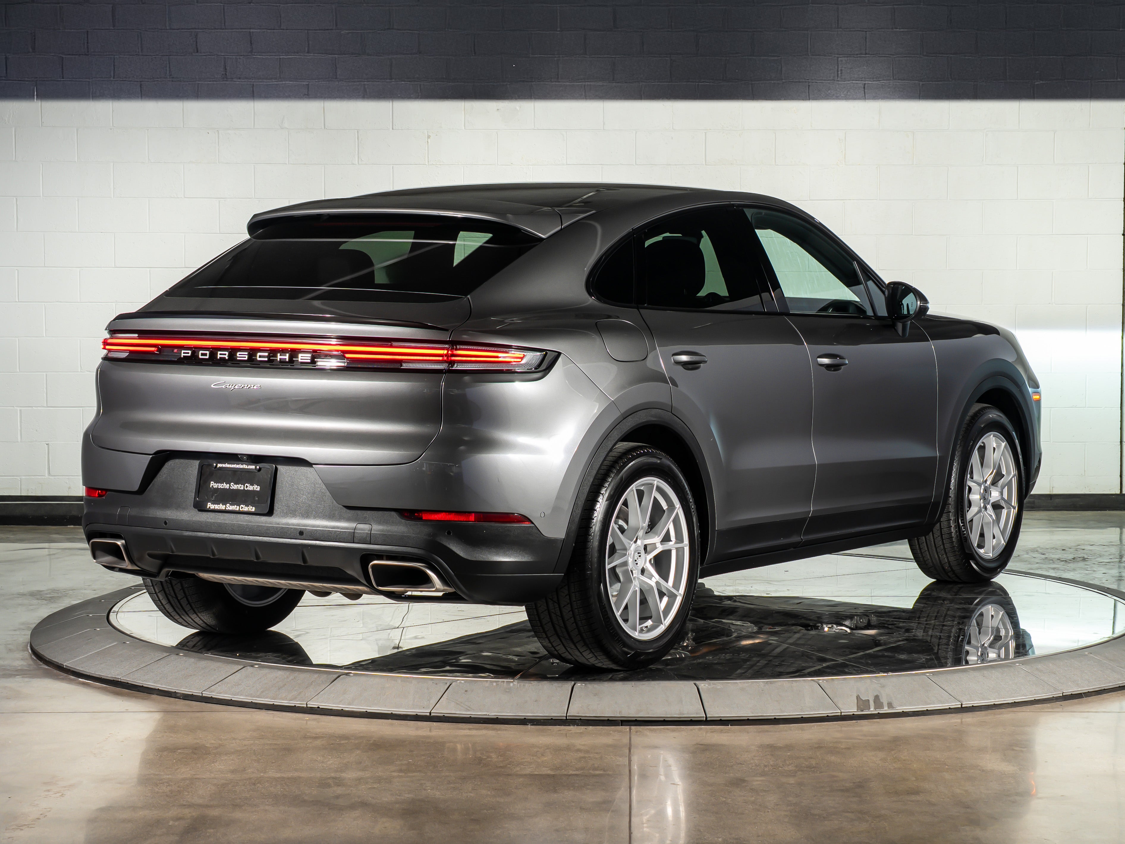 2025 Porsche Cayenne Coupe Base