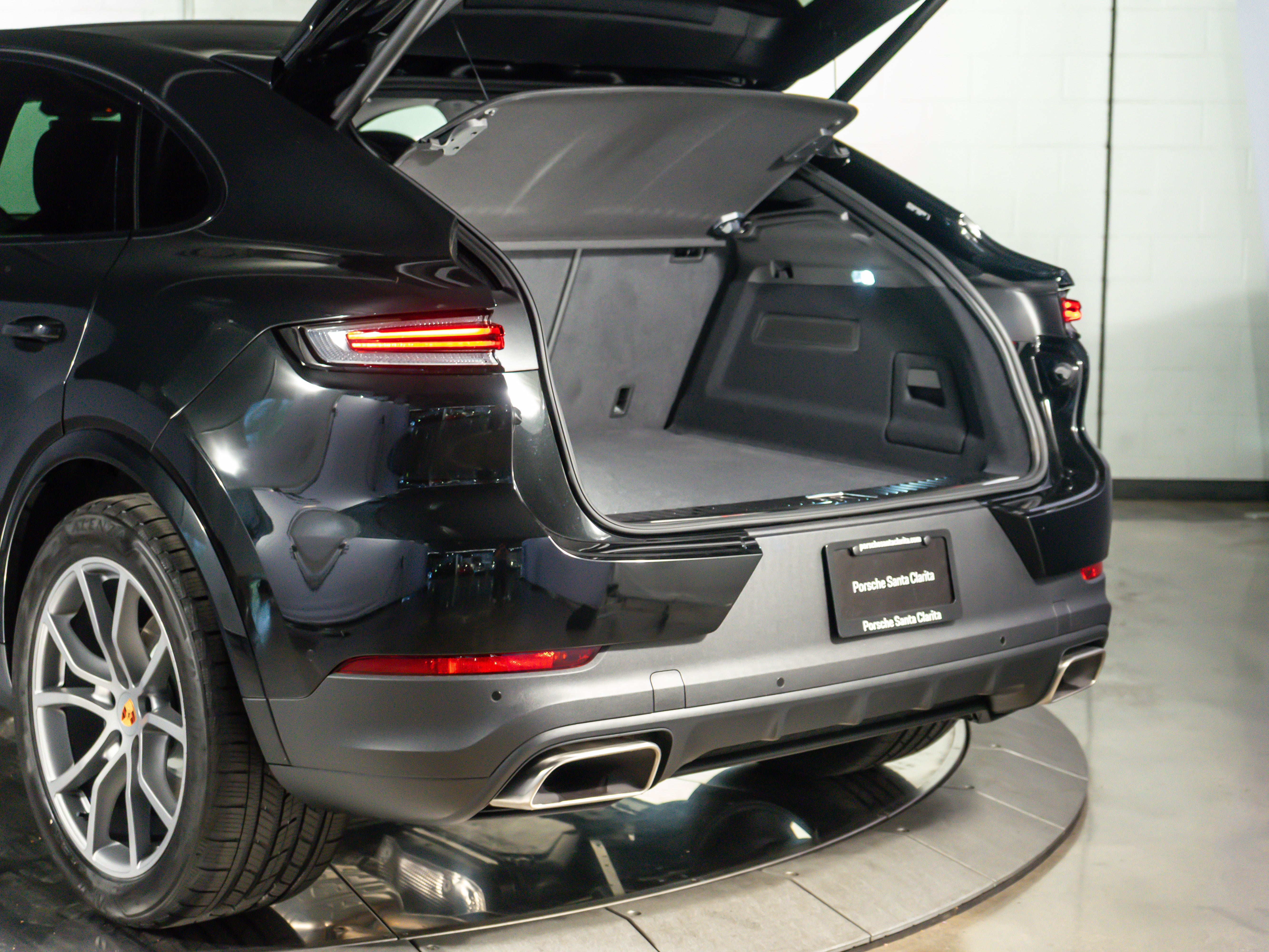 2026 Porsche Cayenne Coupe Base