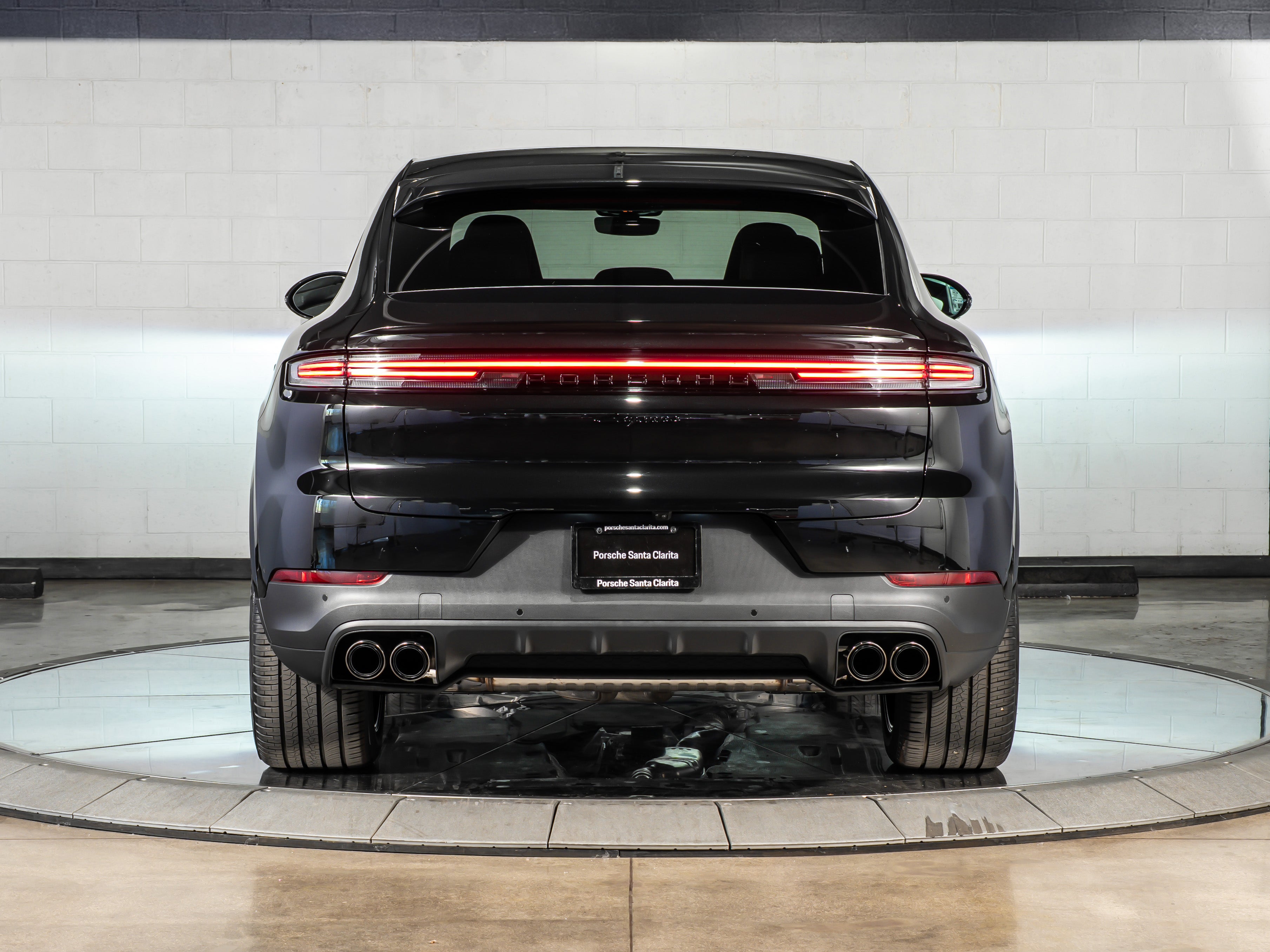 2026 Porsche Cayenne Coupe E-Hybrid
