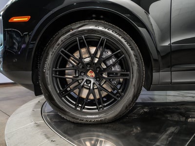 2026 Porsche Cayenne Coupe E-Hybrid