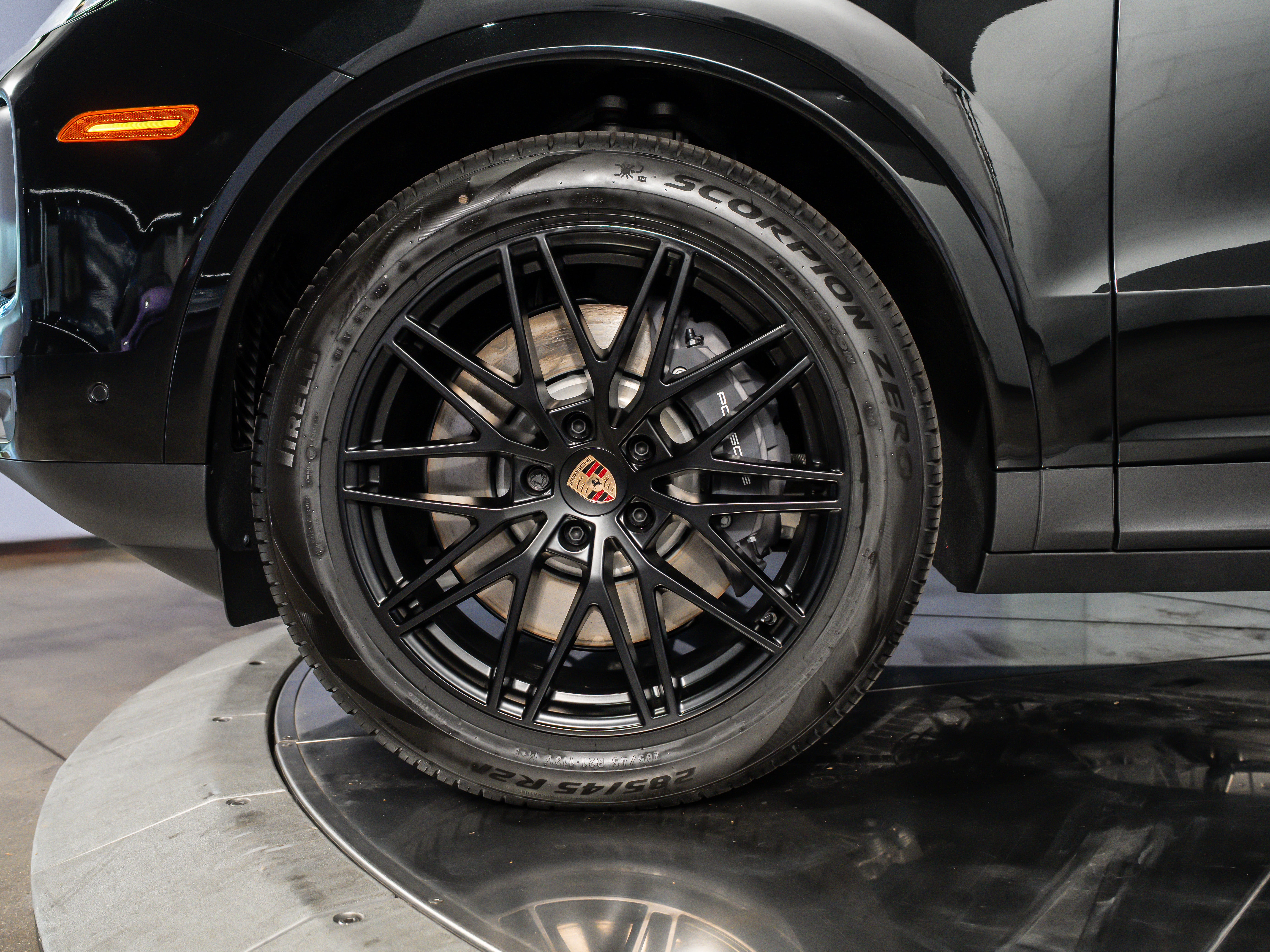 2026 Porsche Cayenne Coupe E-Hybrid