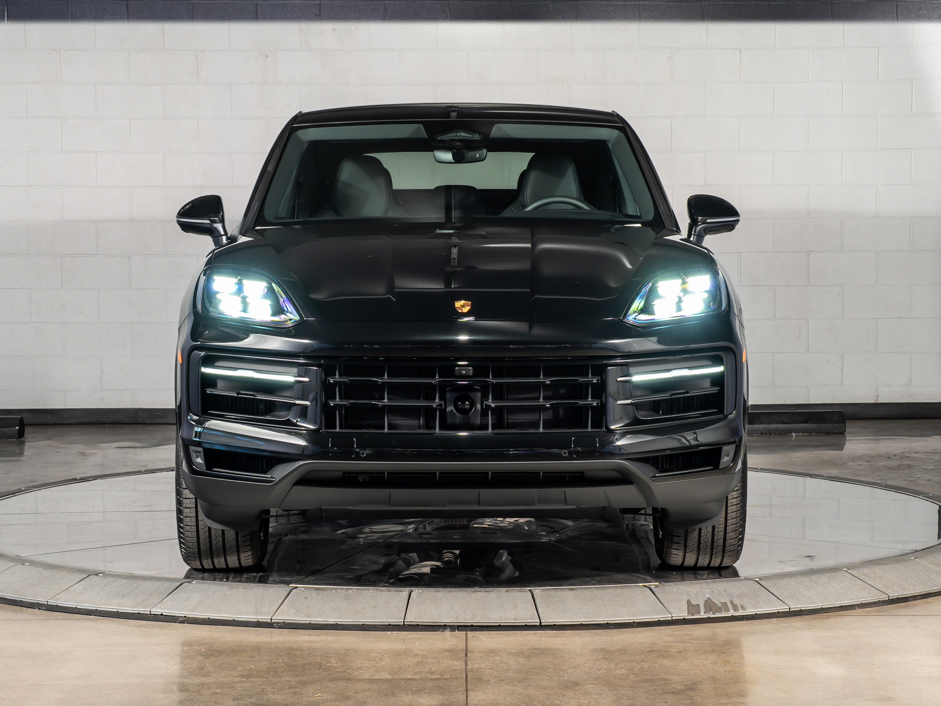 2026 Porsche Cayenne Coupe E-Hybrid