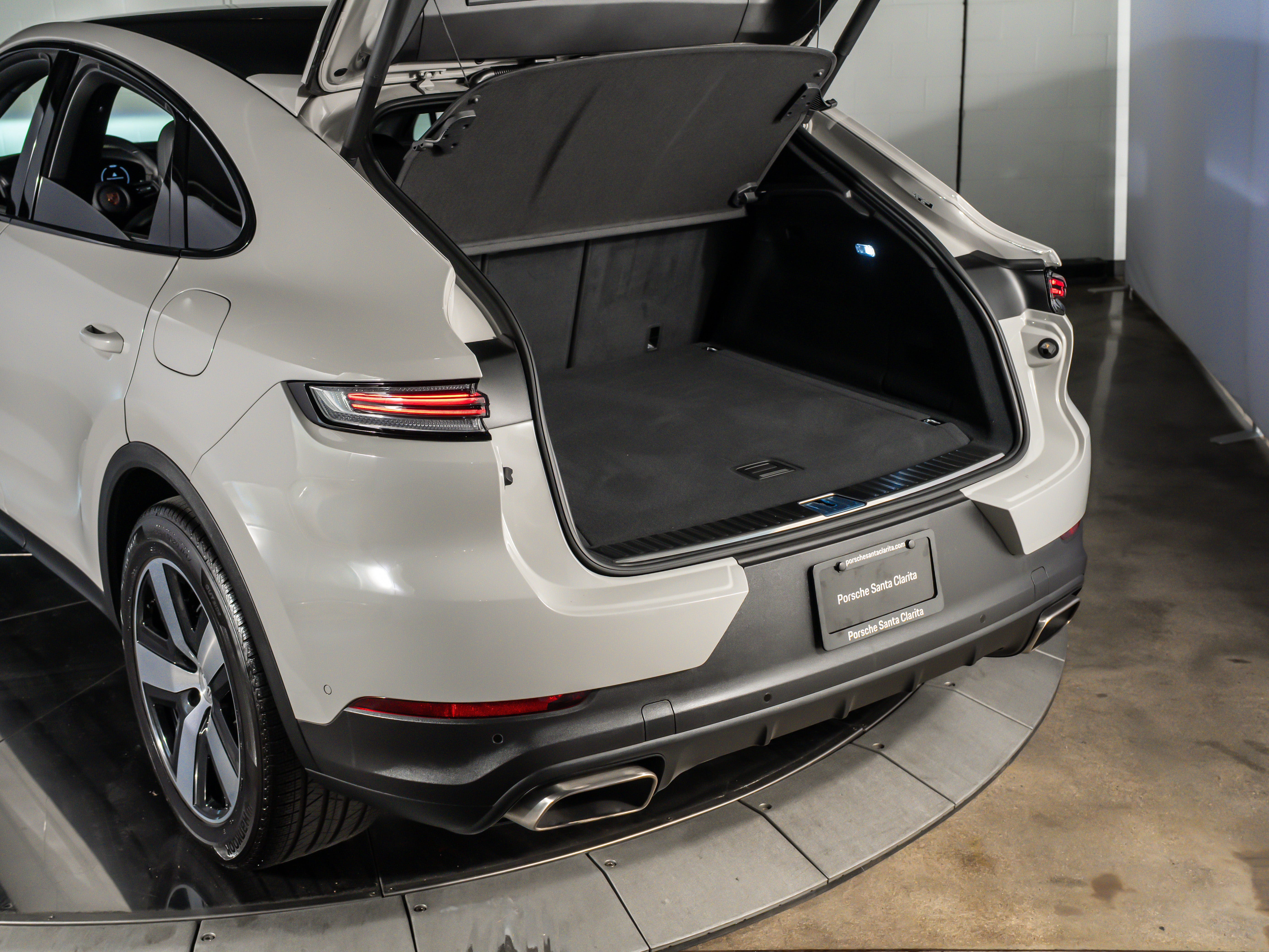 2026 Porsche Cayenne E-Hybrid Coupe E-Hybrid