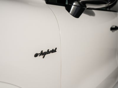 2023 Porsche Cayenne E-Hybrid Coupe Platinum Edition