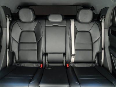 2023 Porsche Cayenne E-Hybrid Coupe Platinum Edition