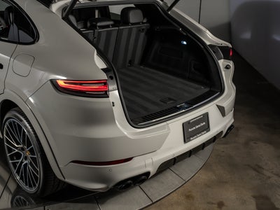 2023 Porsche Cayenne E-Hybrid Coupe Platinum Edition