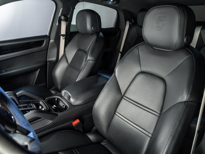 2023 Porsche Cayenne E-Hybrid Coupe Platinum Edition