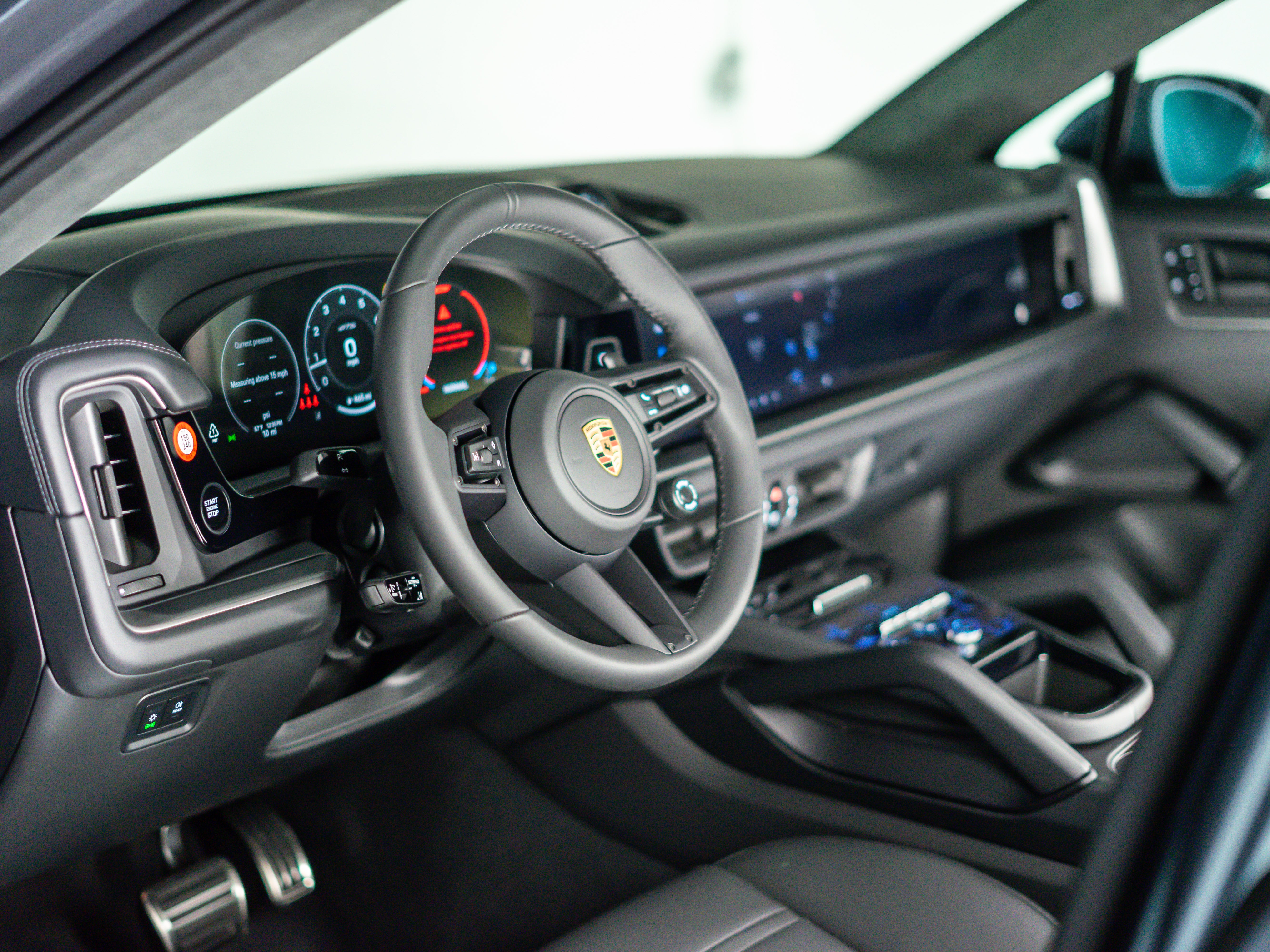2026 Porsche Cayenne Coupe GTS