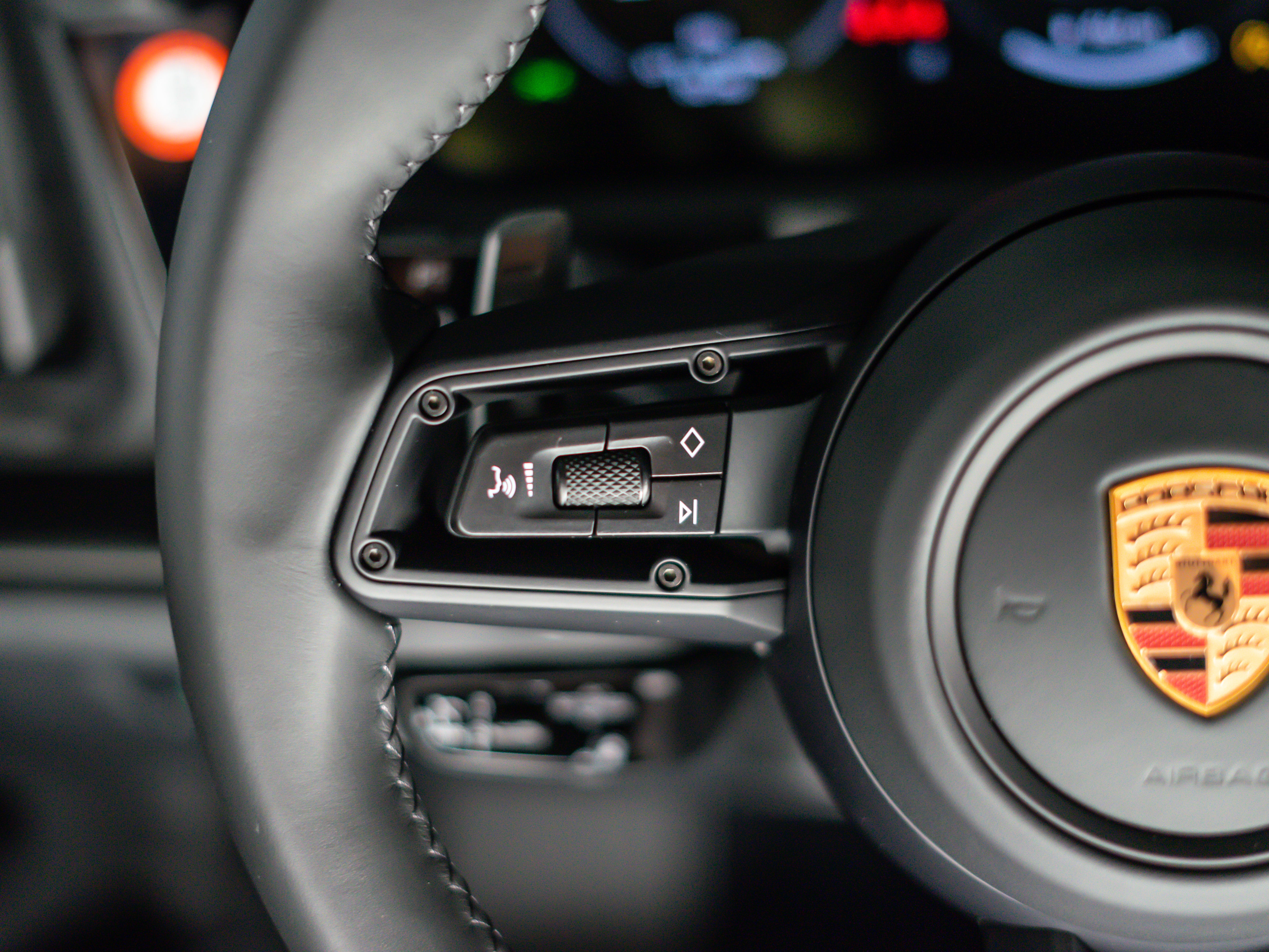 2026 Porsche Cayenne Coupe GTS