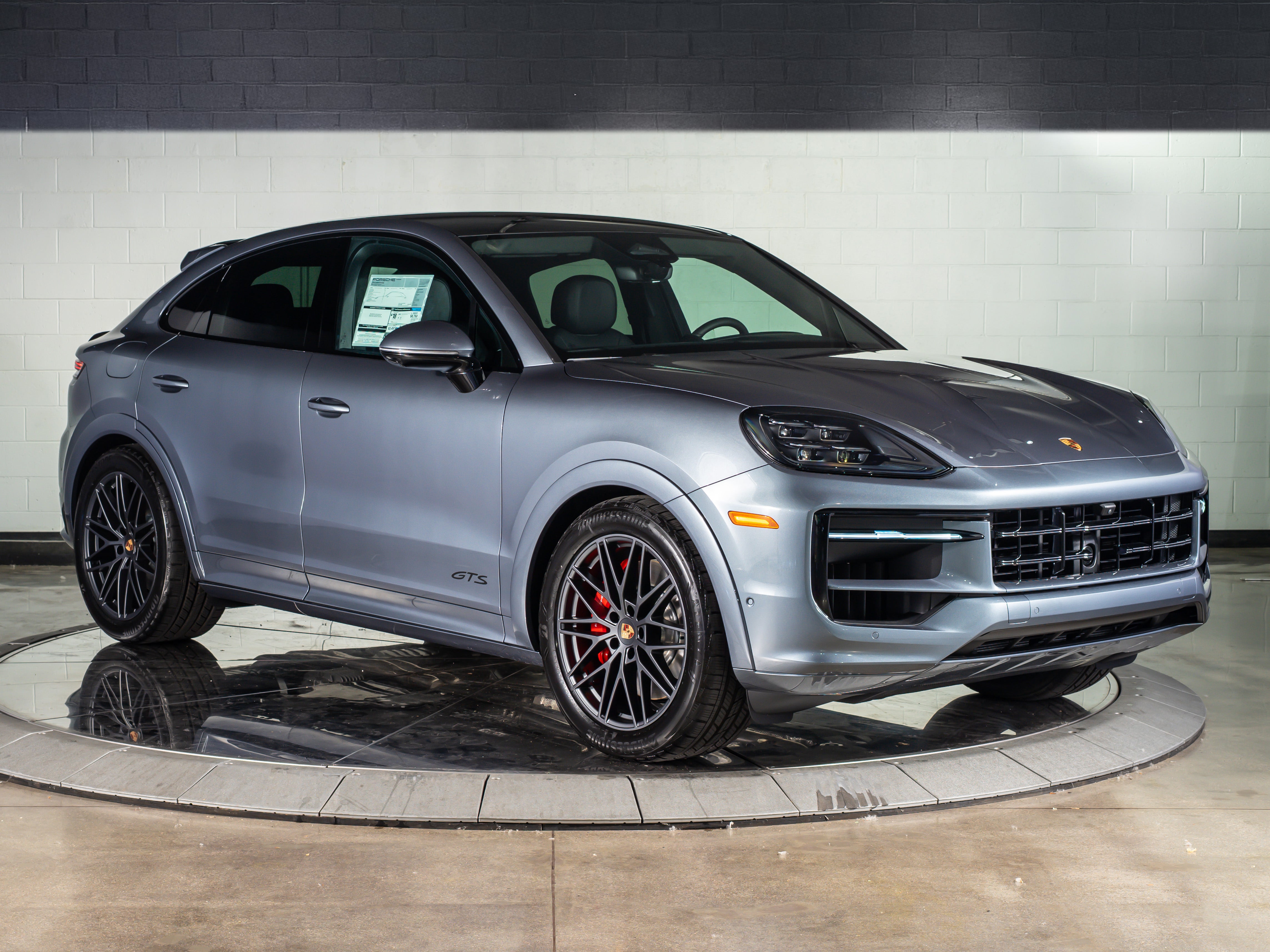 2026 Porsche Cayenne Coupe GTS