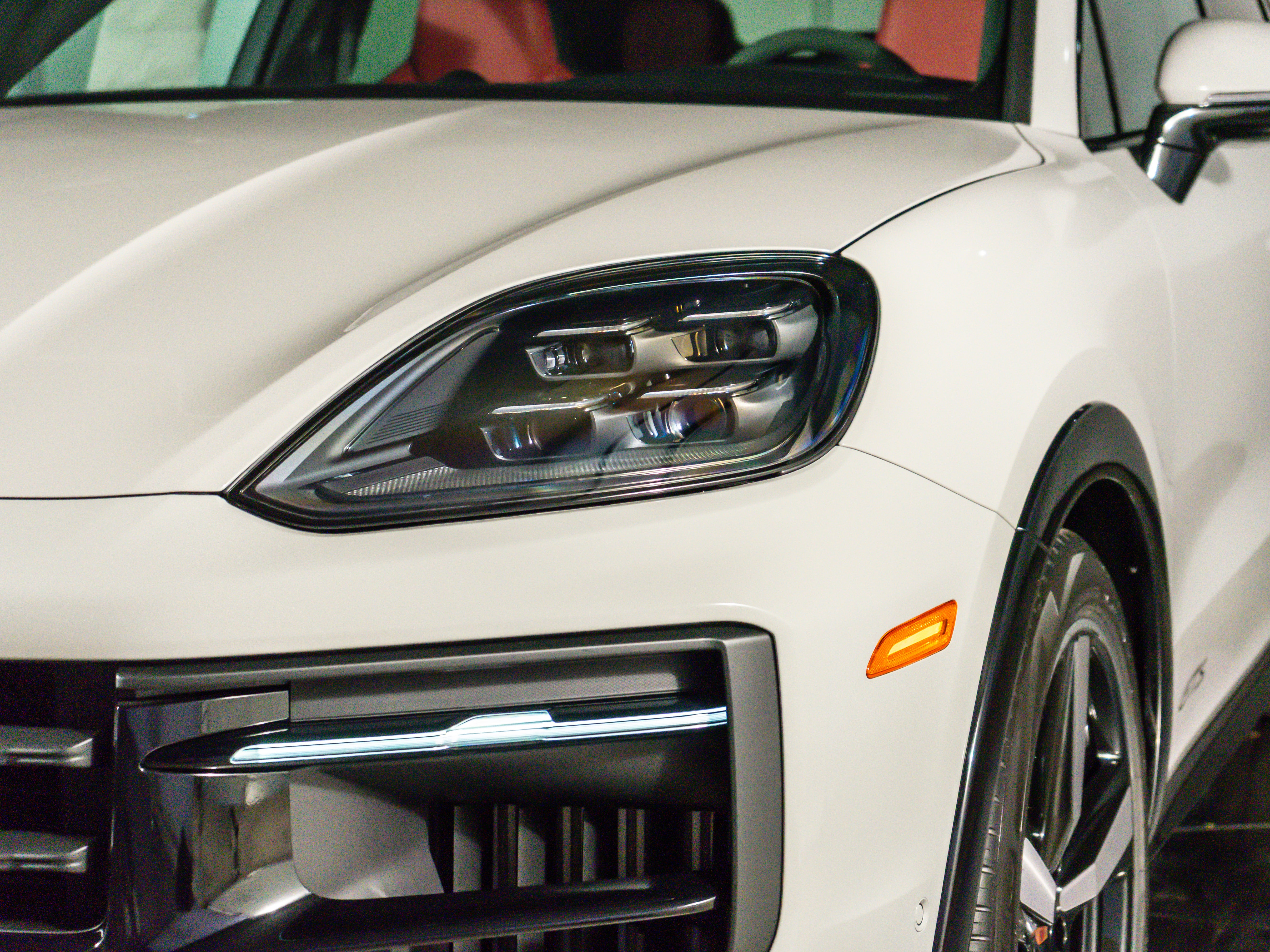 2026 Porsche Cayenne Coupe GTS