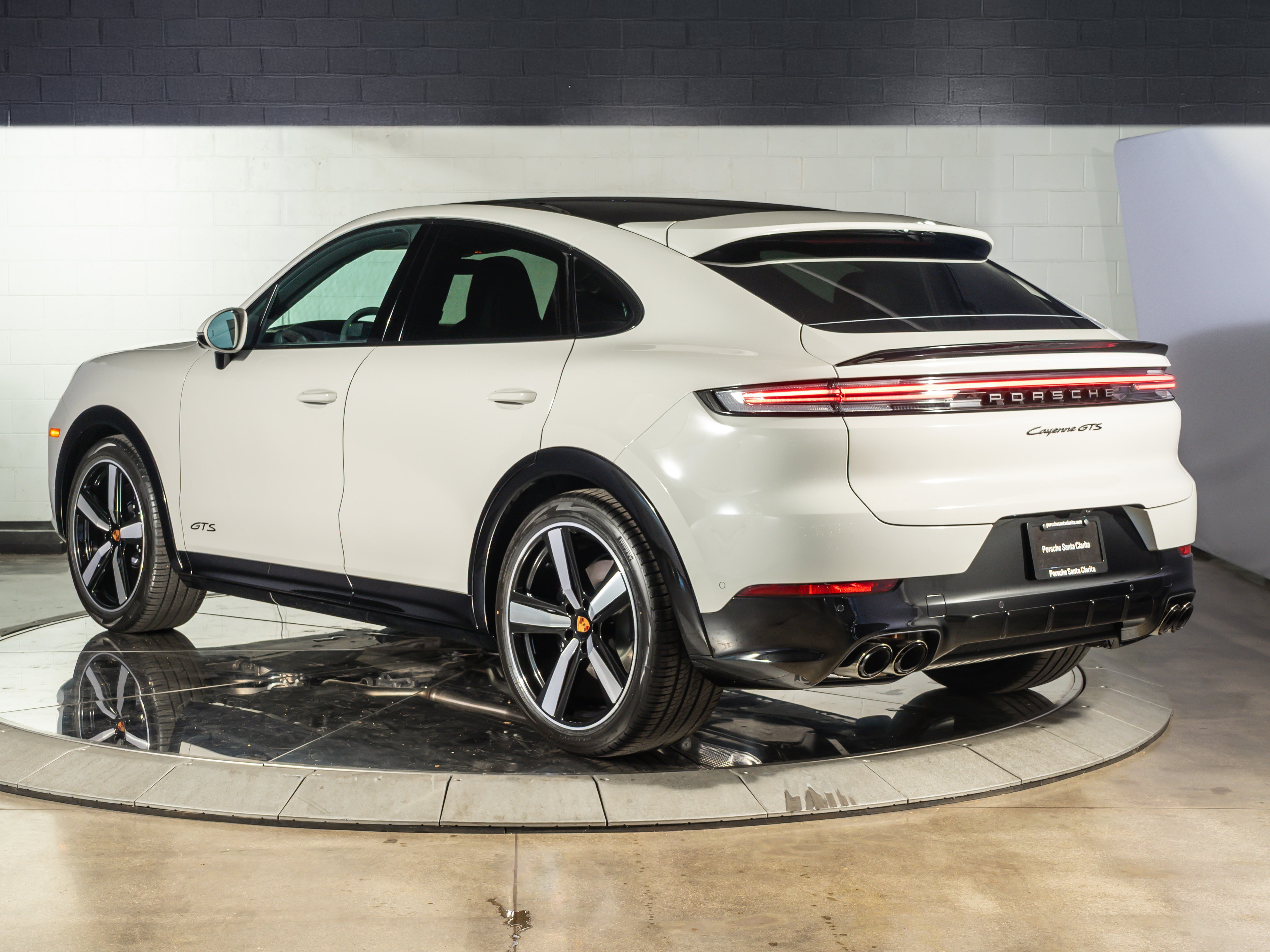 2026 Porsche Cayenne Coupe GTS