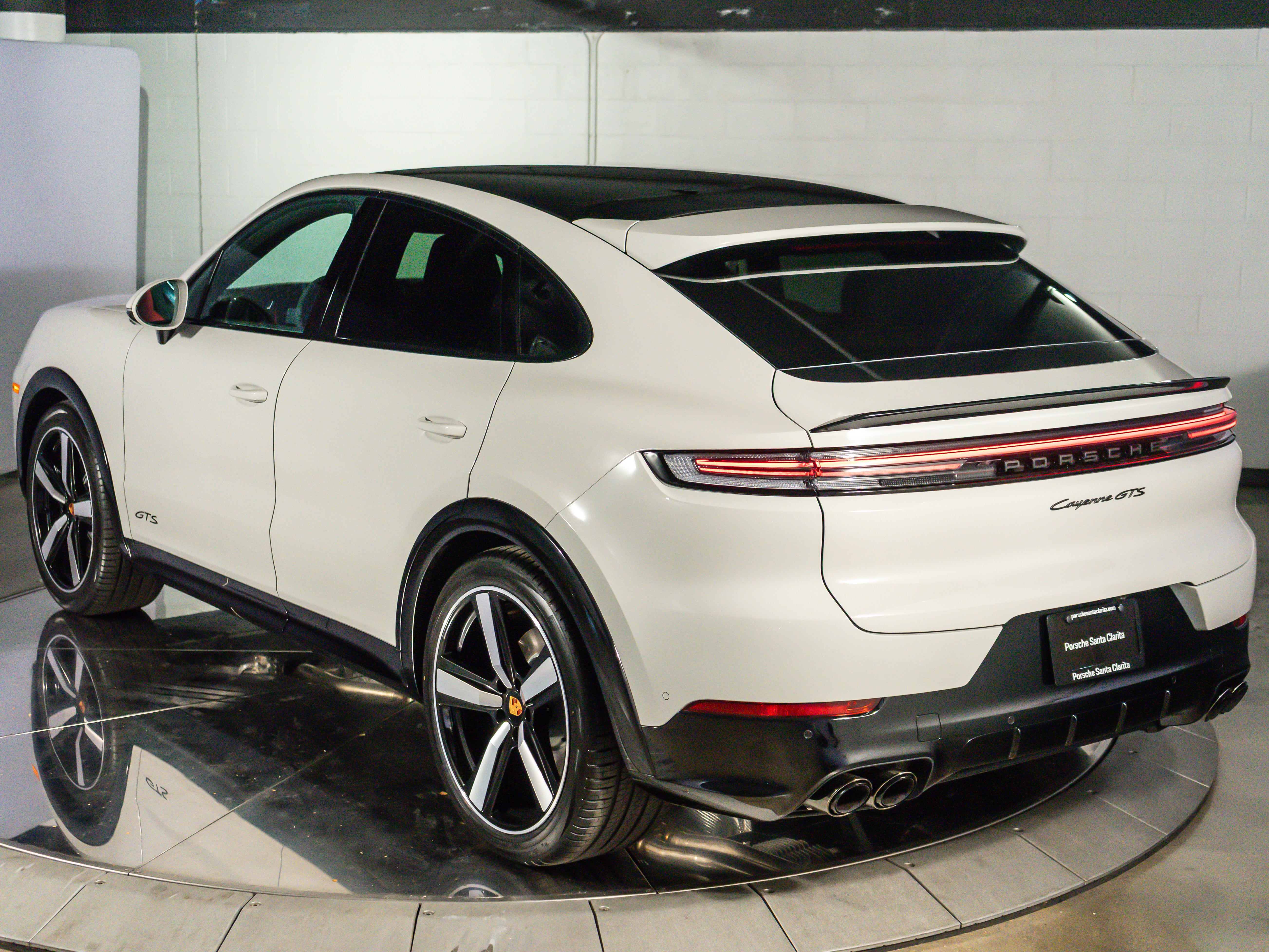 2026 Porsche Cayenne Coupe GTS