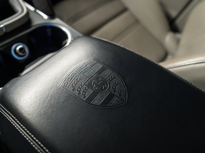 2023 Porsche Cayenne E-Hybrid Coupe Turbo S
