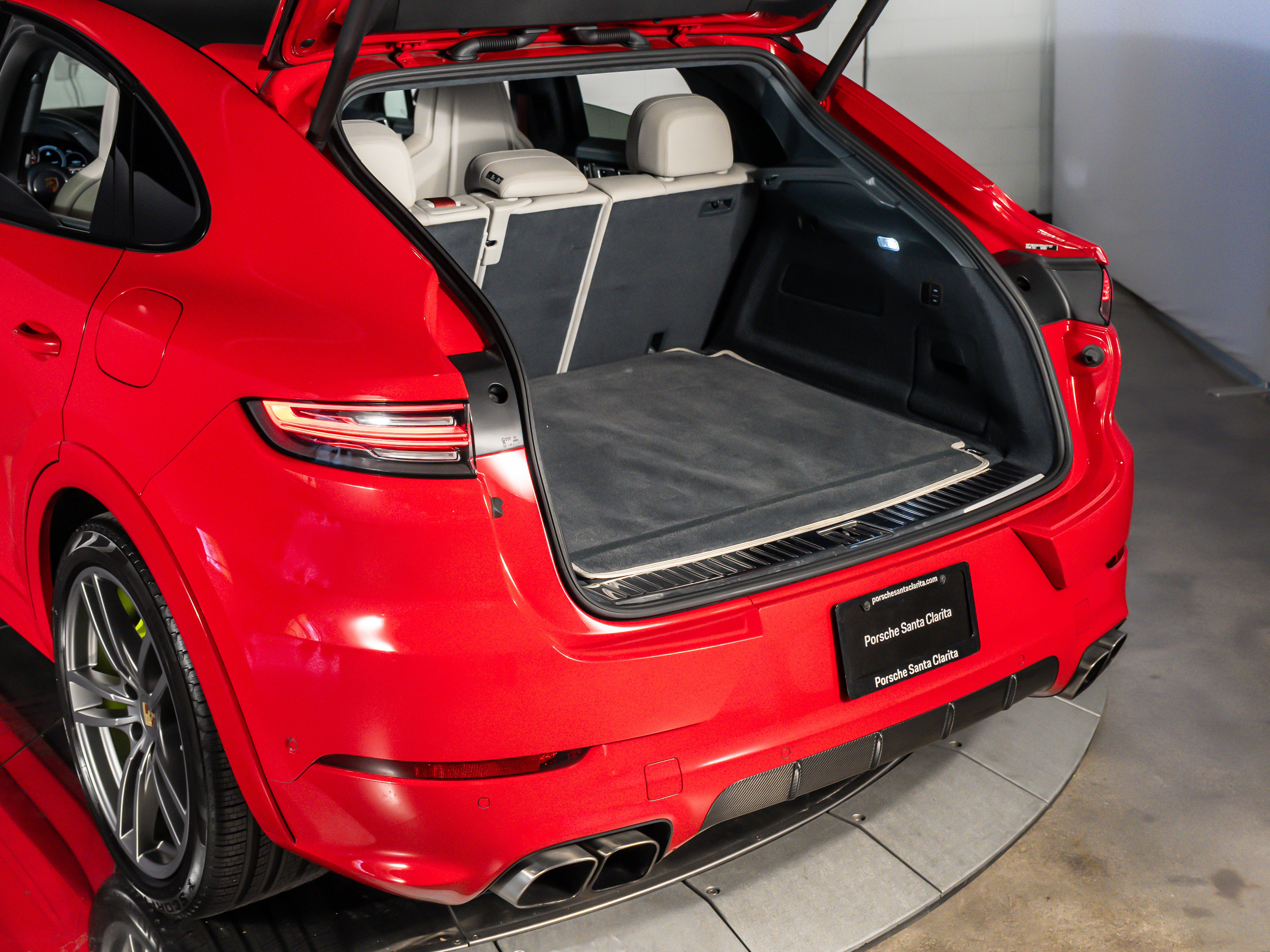 2023 Porsche Cayenne E-Hybrid Coupe Turbo S