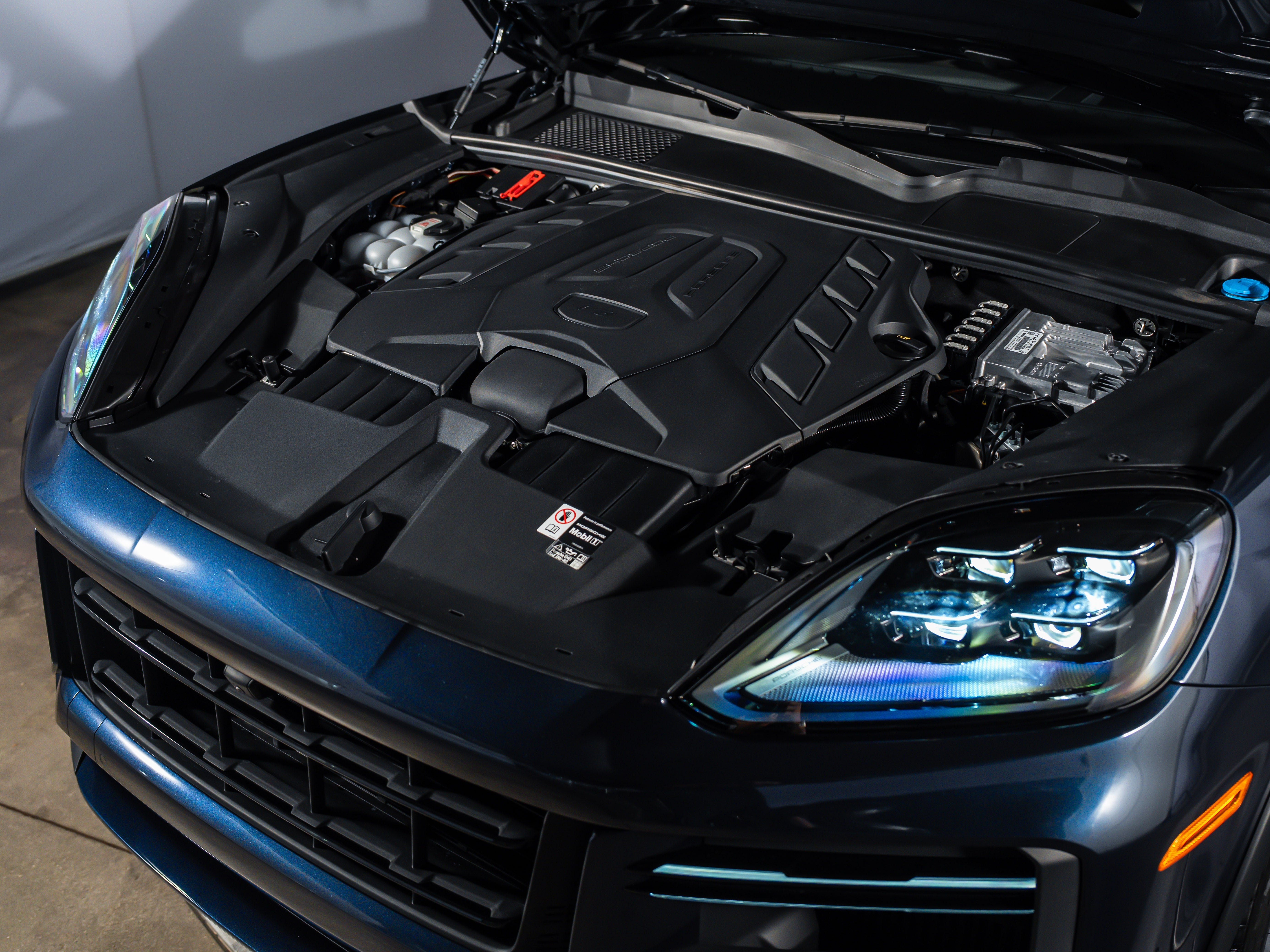 2026 Porsche Cayenne Coupe Turbo GT
