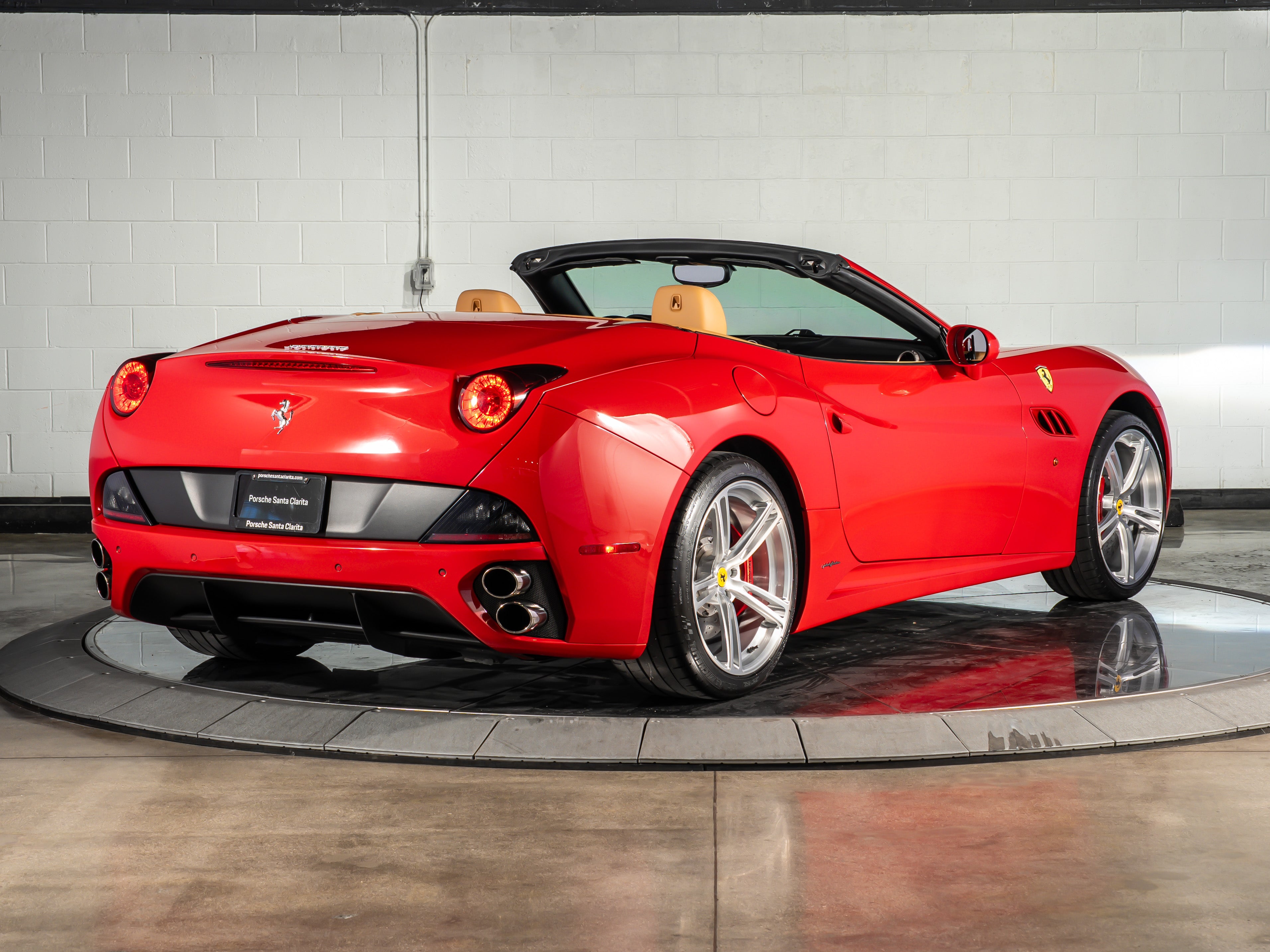 2013 Ferrari California Base
