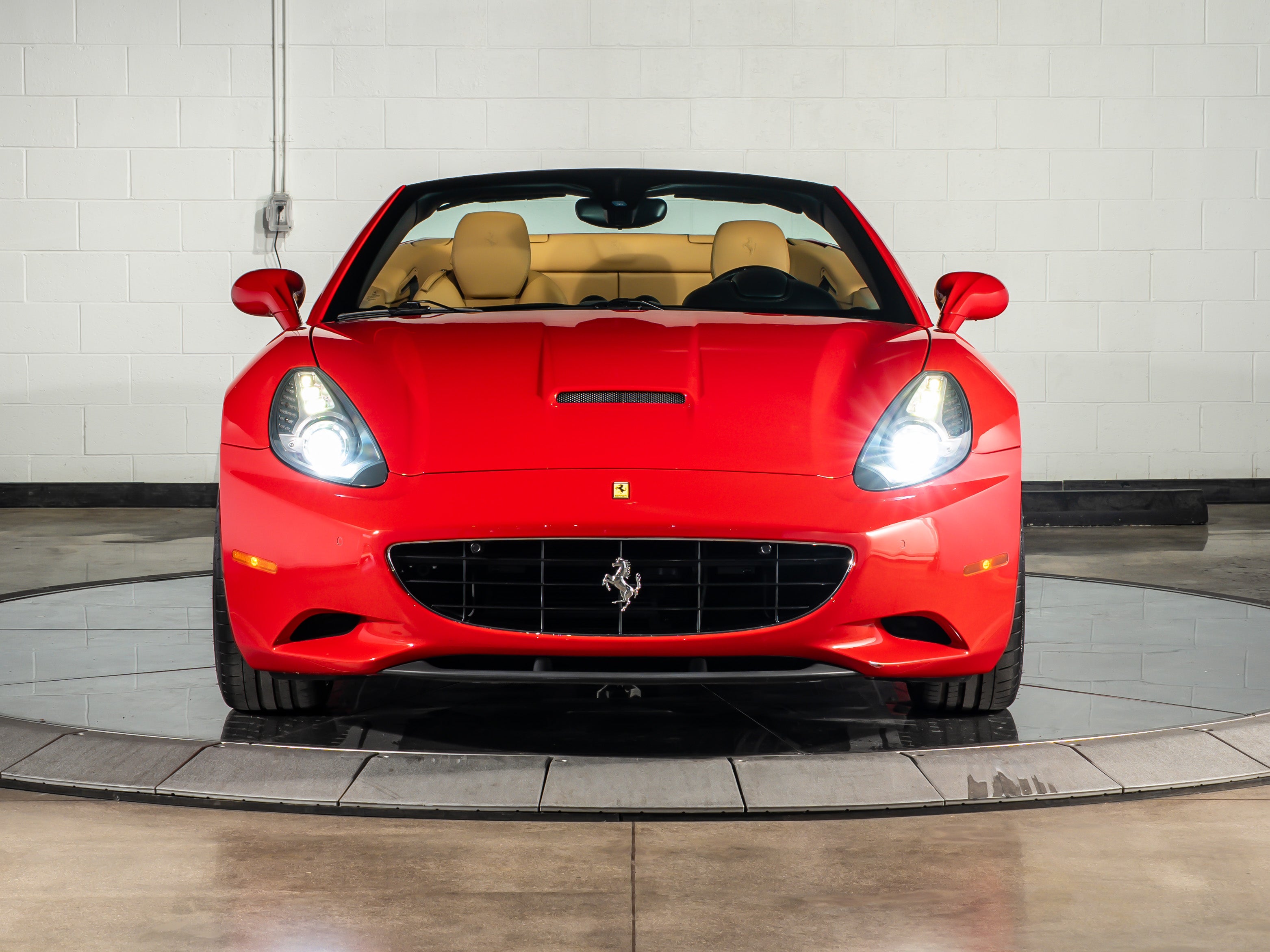 2013 Ferrari California Base