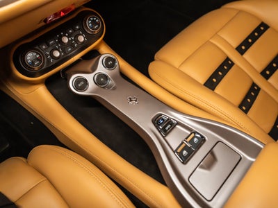 2013 Ferrari California Base