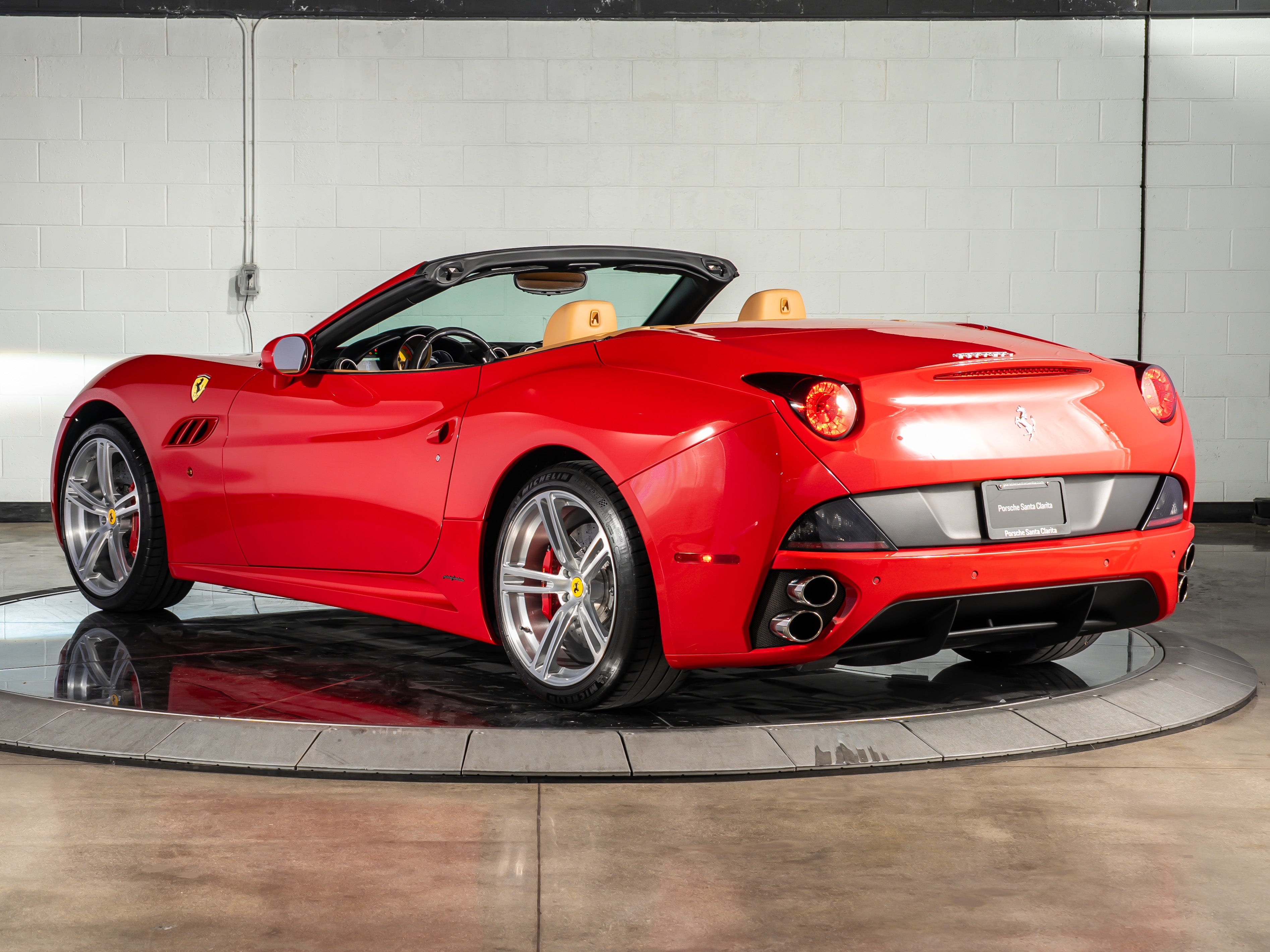 2013 Ferrari California Base