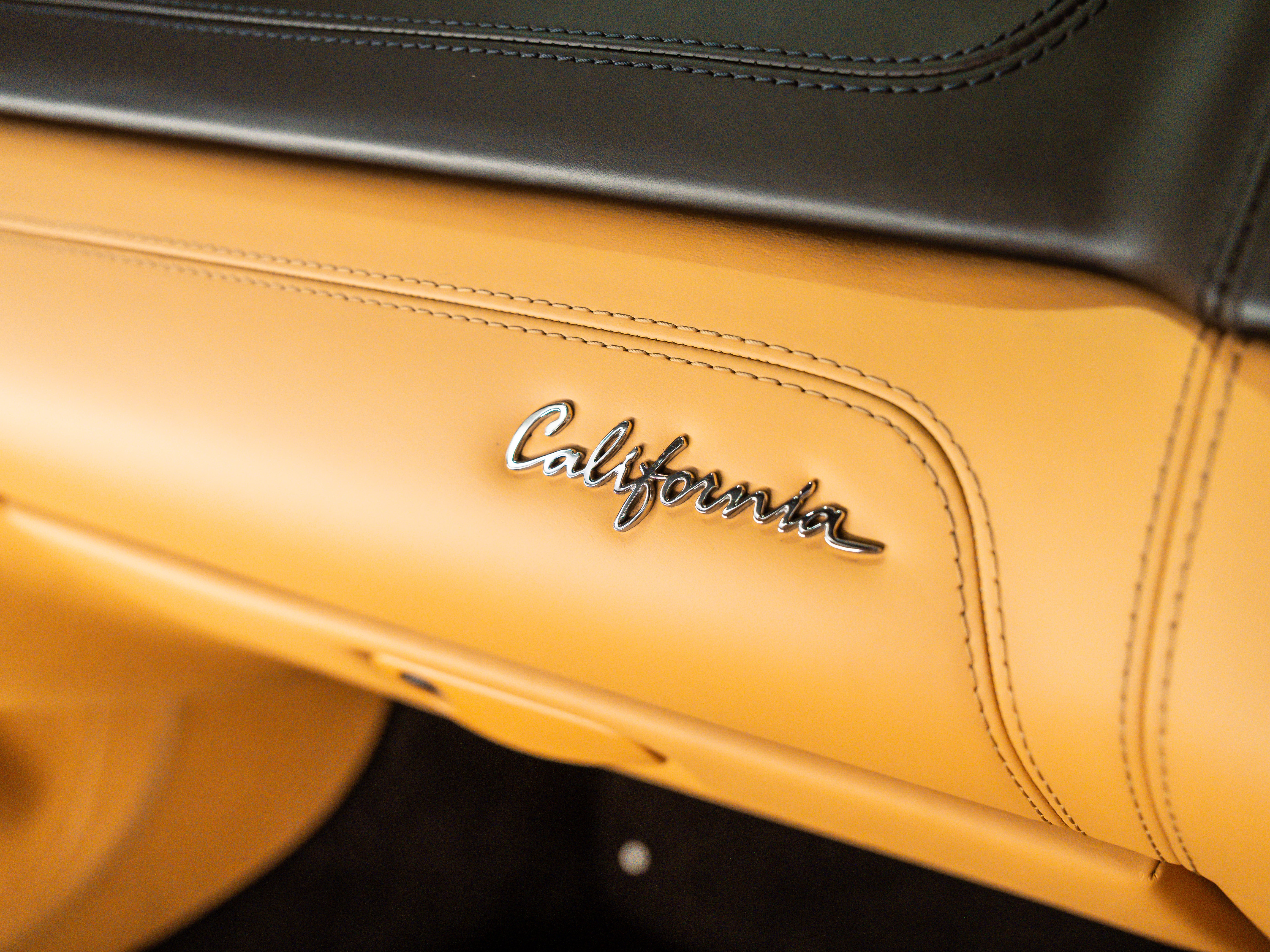 2013 Ferrari California Base